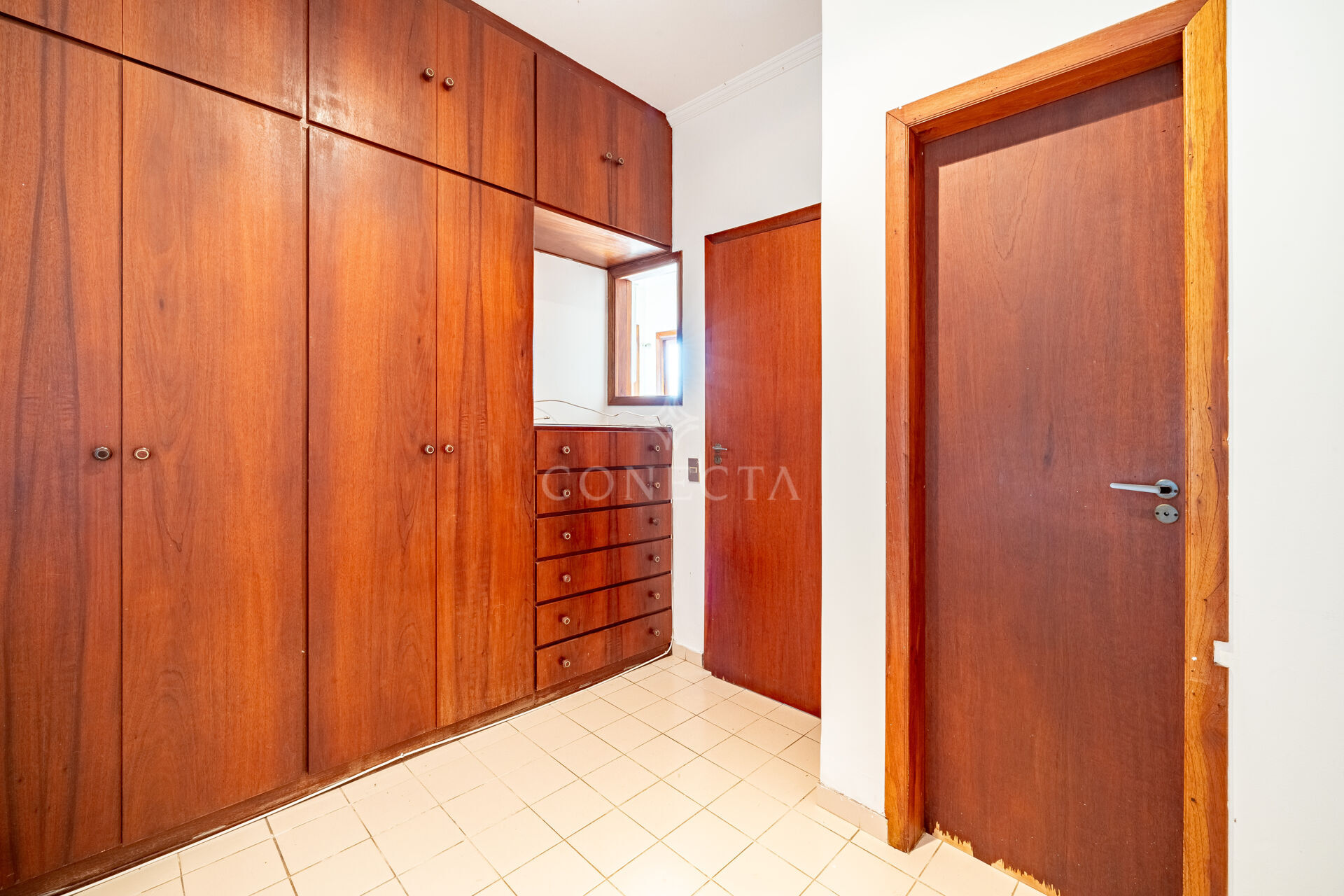 Casa à venda com 5 quartos, 380m² - Foto 41