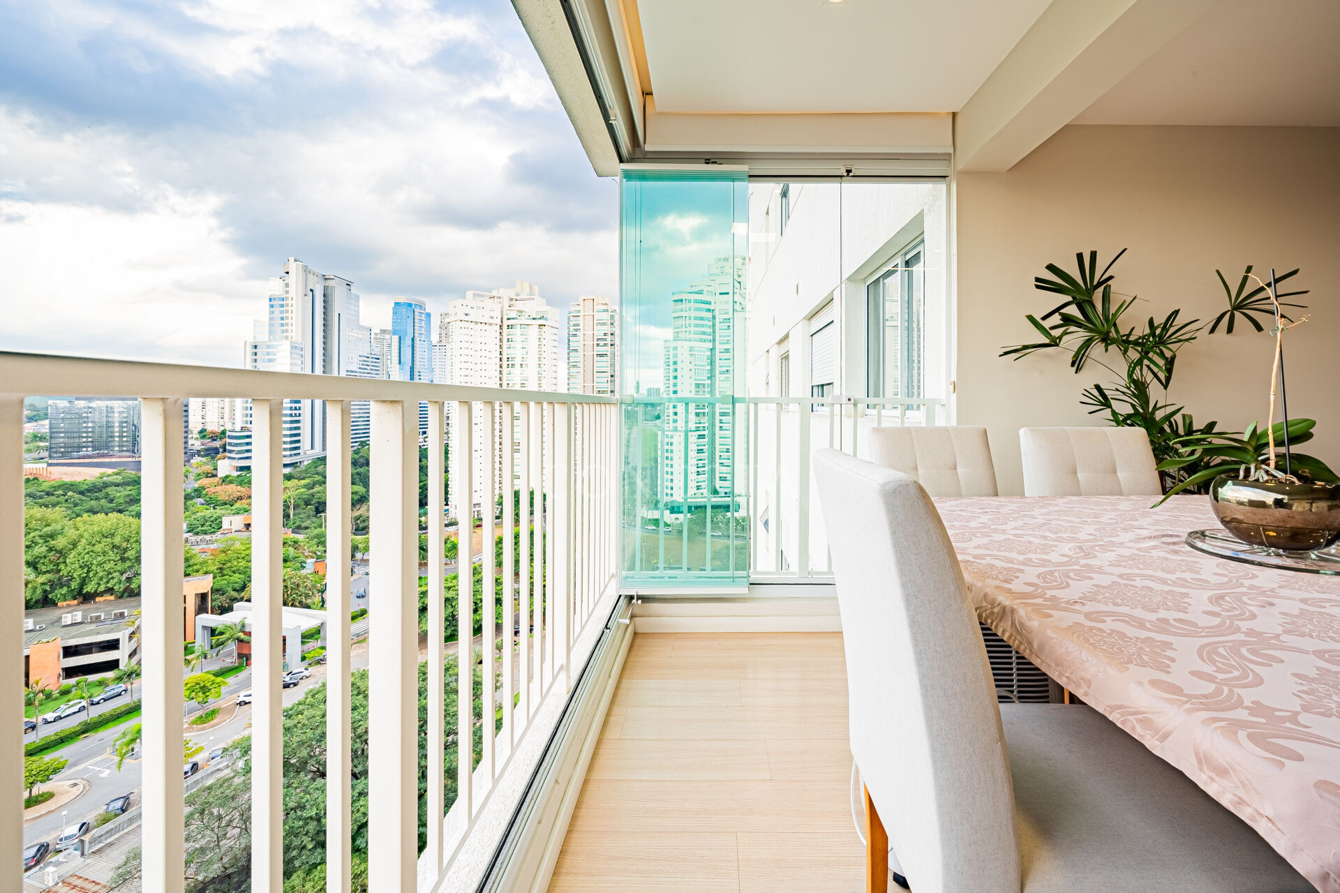 Apartamento à venda com 2 quartos, 60m² - Foto 10