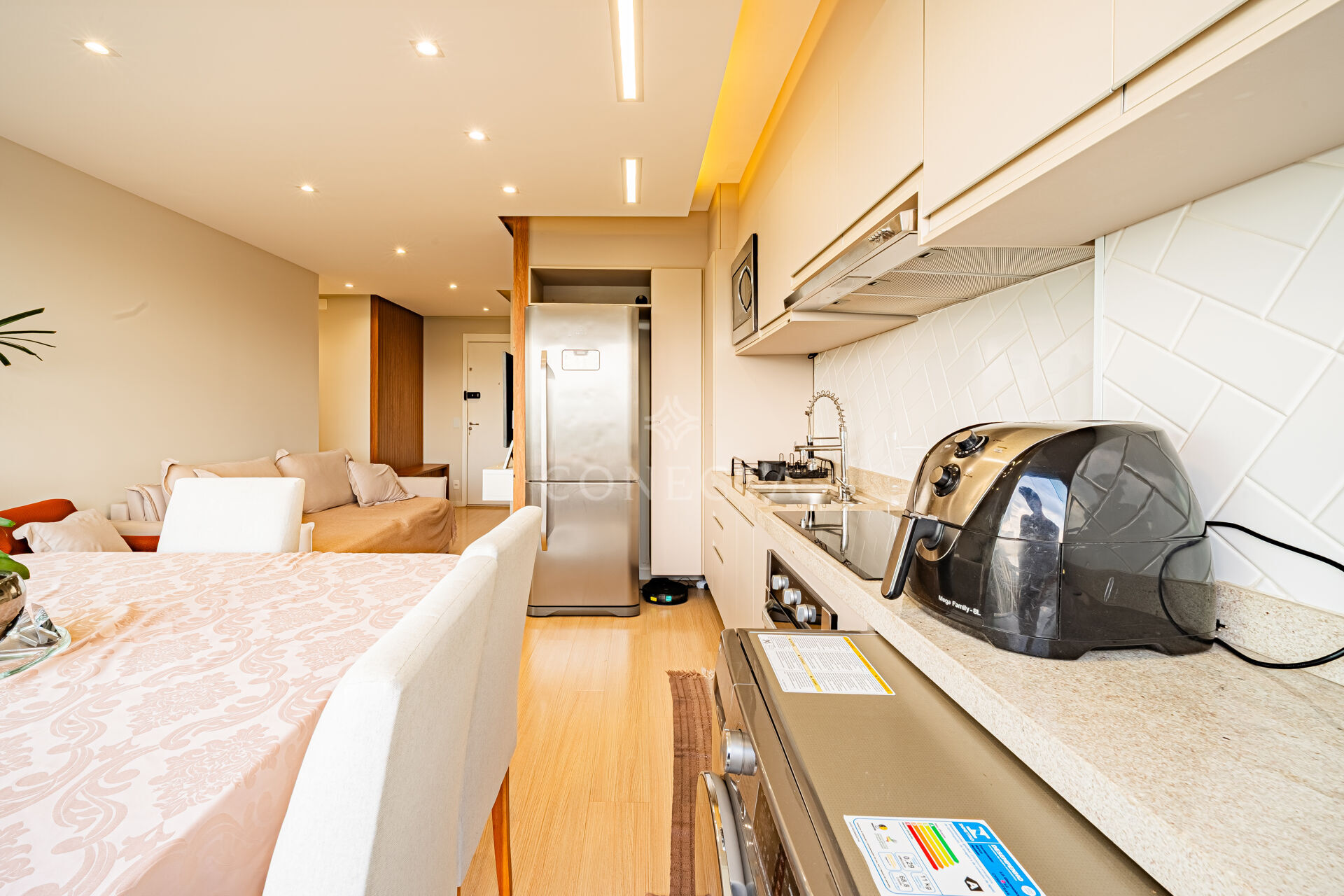 Apartamento à venda com 2 quartos, 60m² - Foto 15