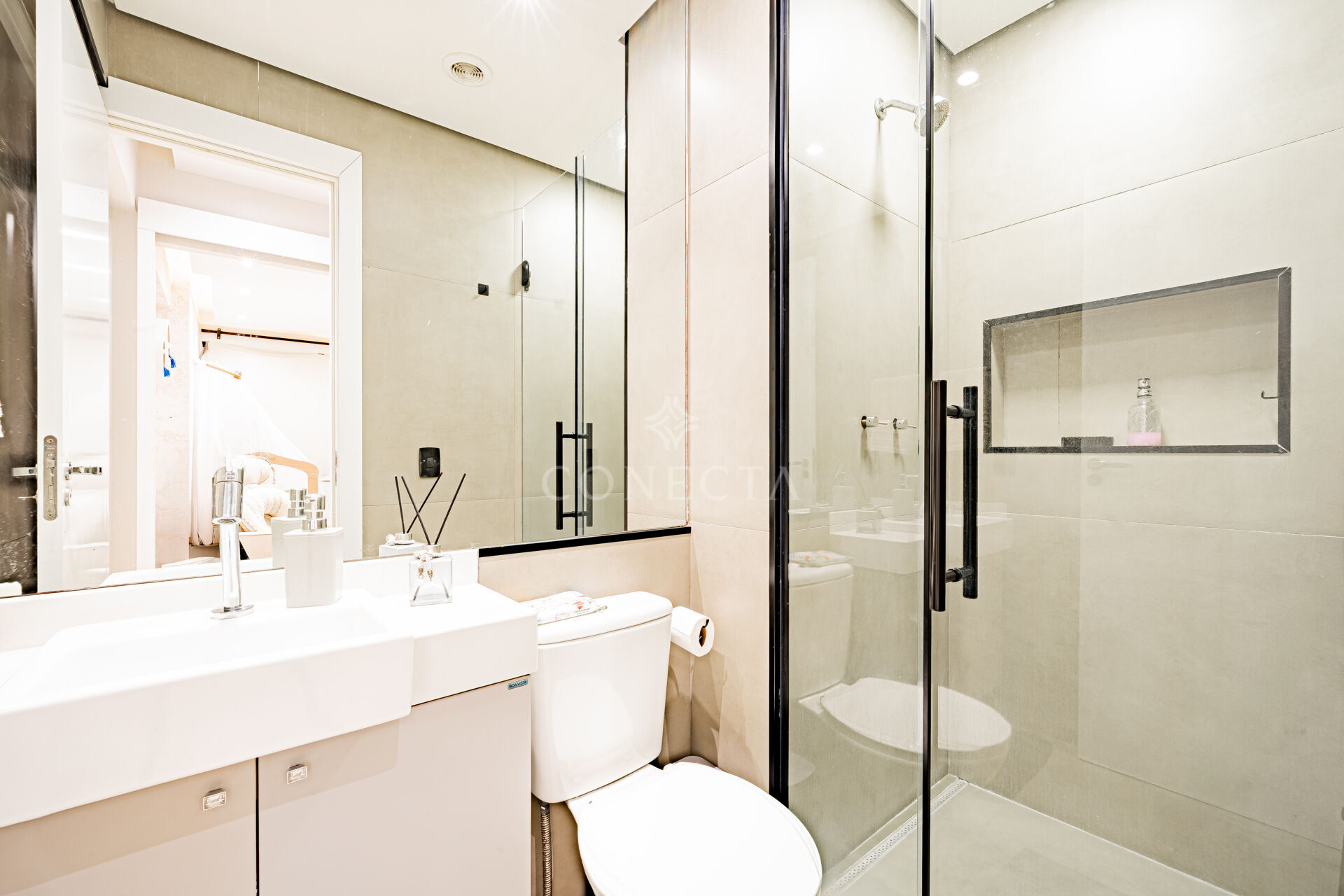 Apartamento à venda com 2 quartos, 60m² - Foto 19