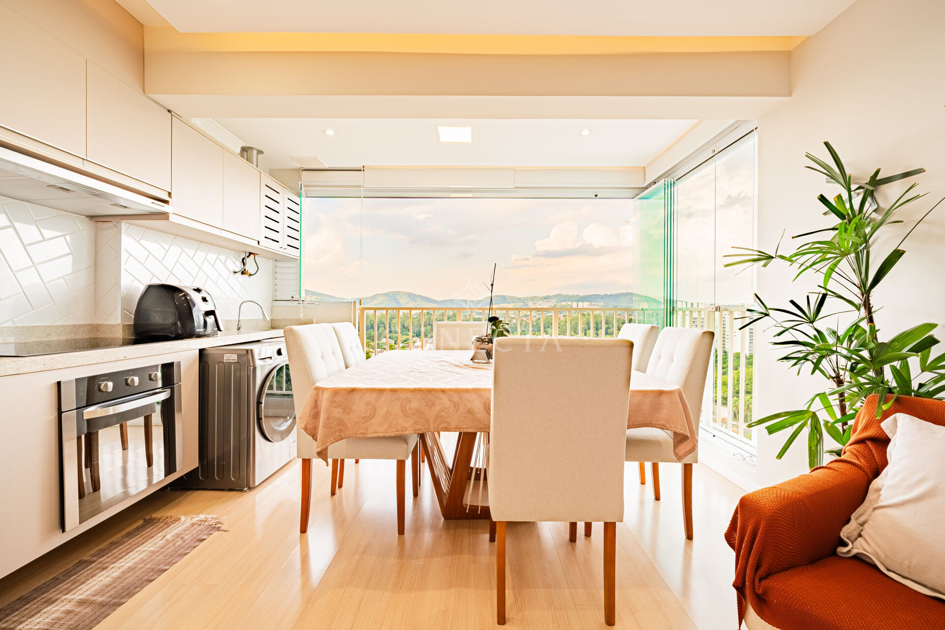 Apartamento à venda com 2 quartos, 60m² - Foto 3