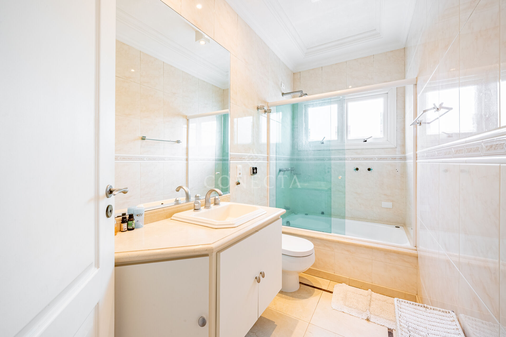 Casa à venda com 4 quartos, 460m² - Foto 32