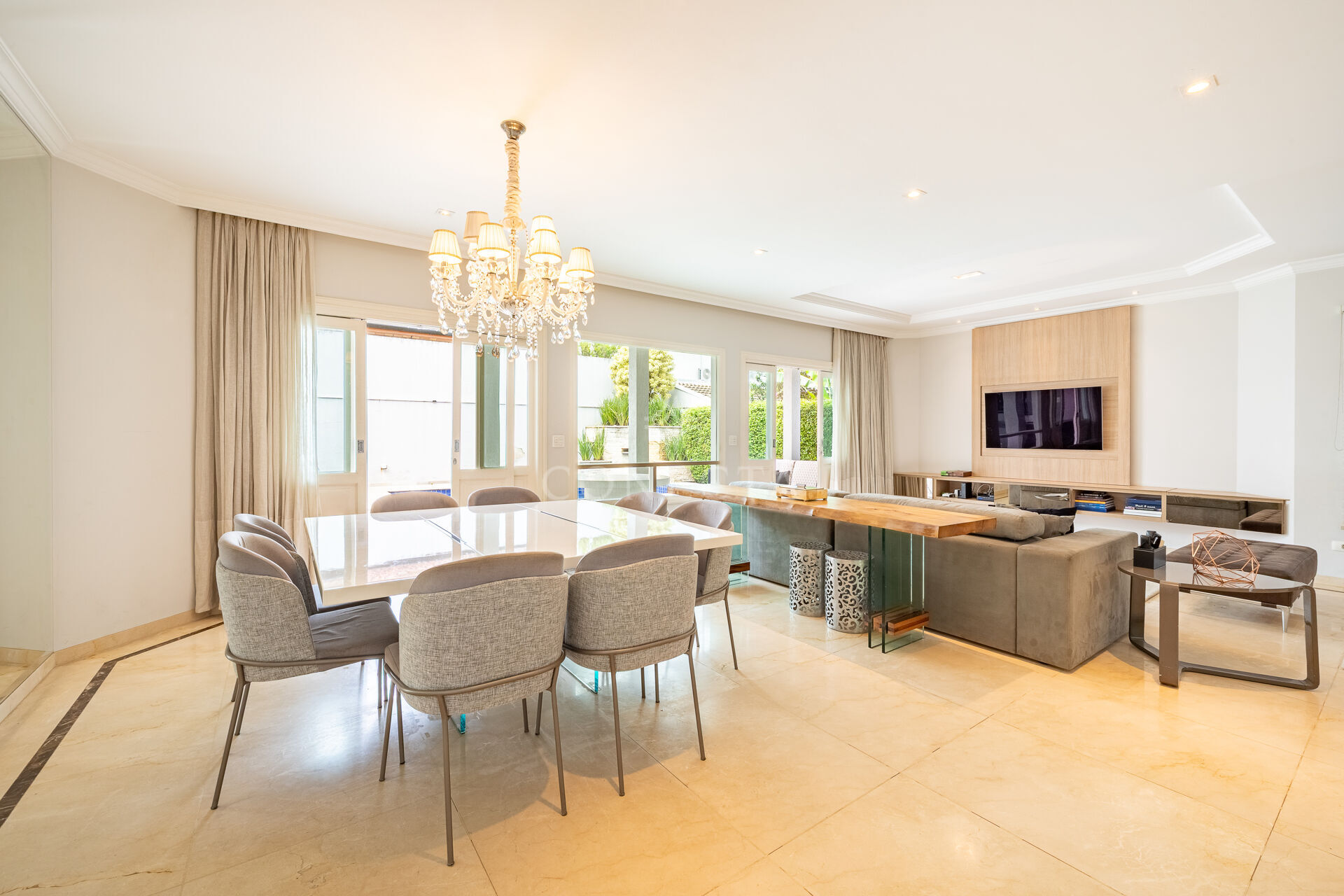 Casa à venda com 4 quartos, 460m² - Foto 9
