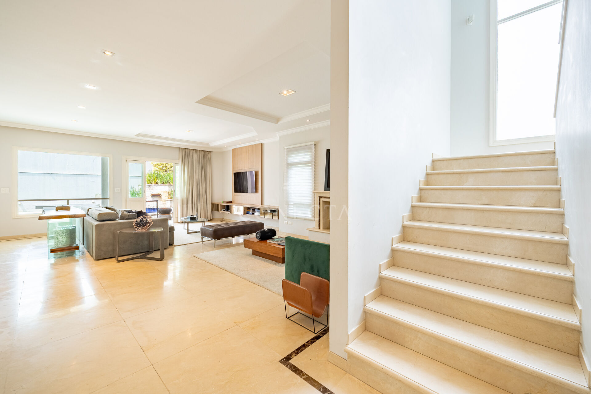 Casa à venda com 4 quartos, 460m² - Foto 5