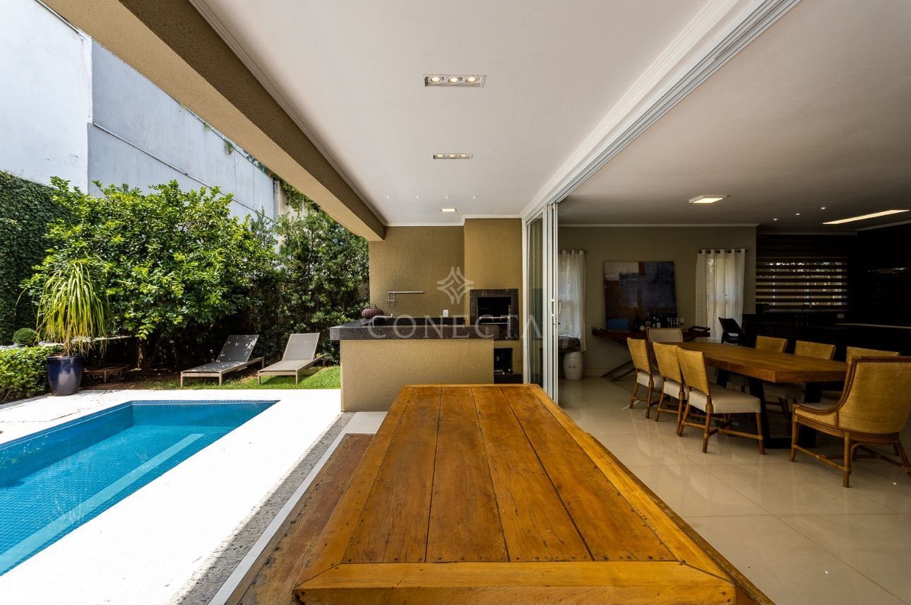 Casa, 5 quartos, 340 m² - Foto 2