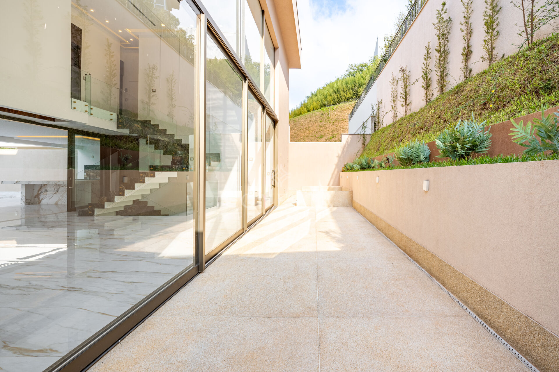 Casa à venda com 4 quartos, 400m² - Foto 5