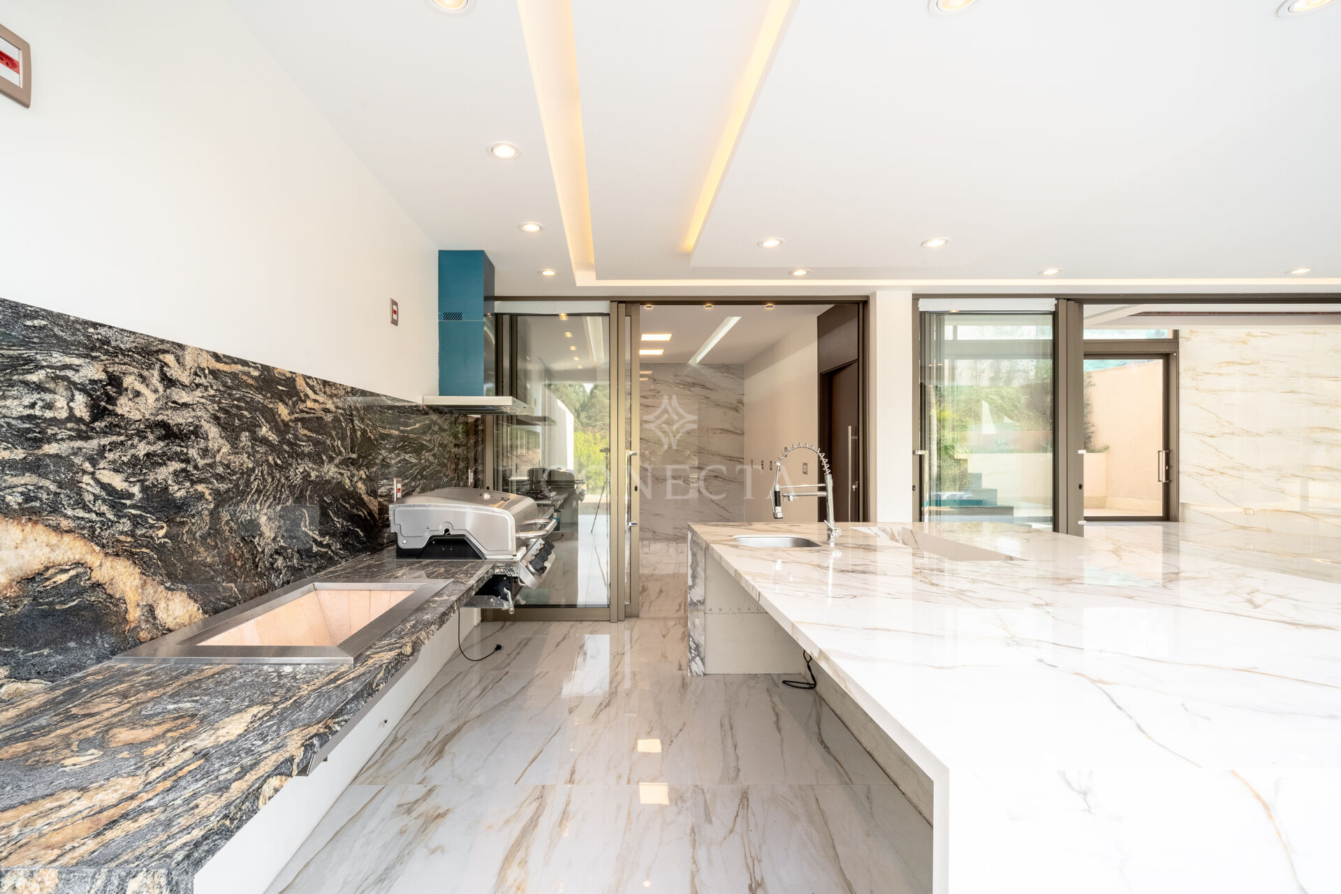 Casa à venda com 4 quartos, 400m² - Foto 13