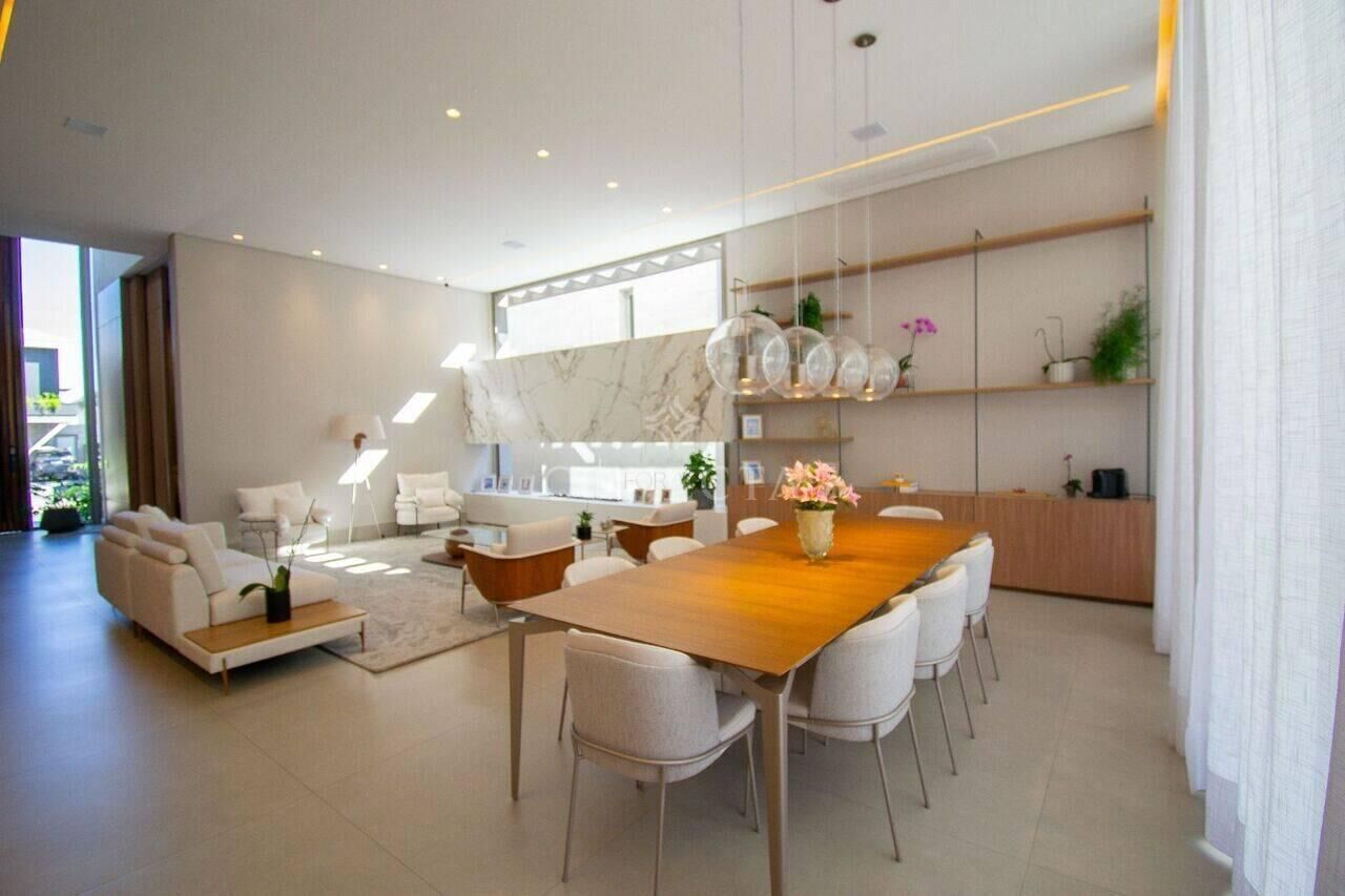 Casa para alugar com 4 quartos, 822m² - Foto 10