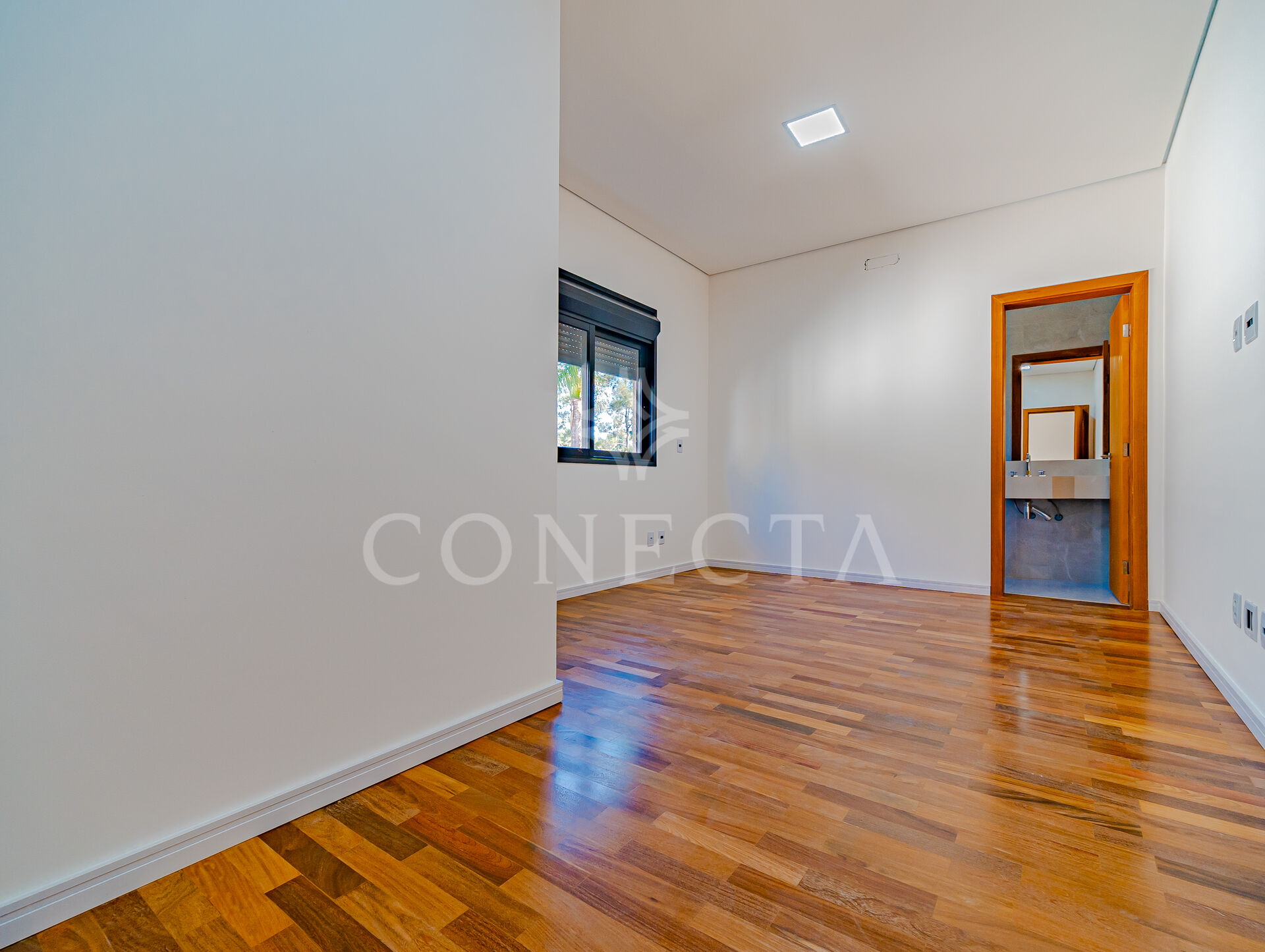 Casa à venda com 5 quartos, 750m² - Foto 7