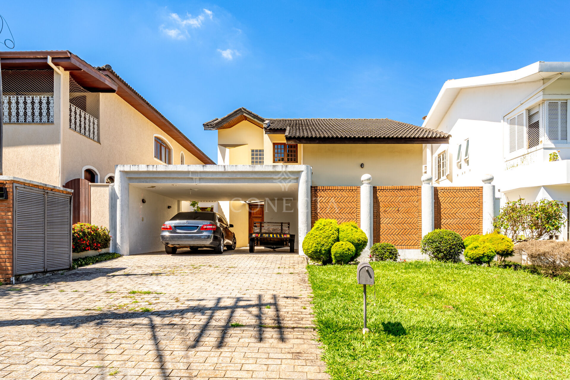 Casa, 3 quartos, 239 m² - Foto 1