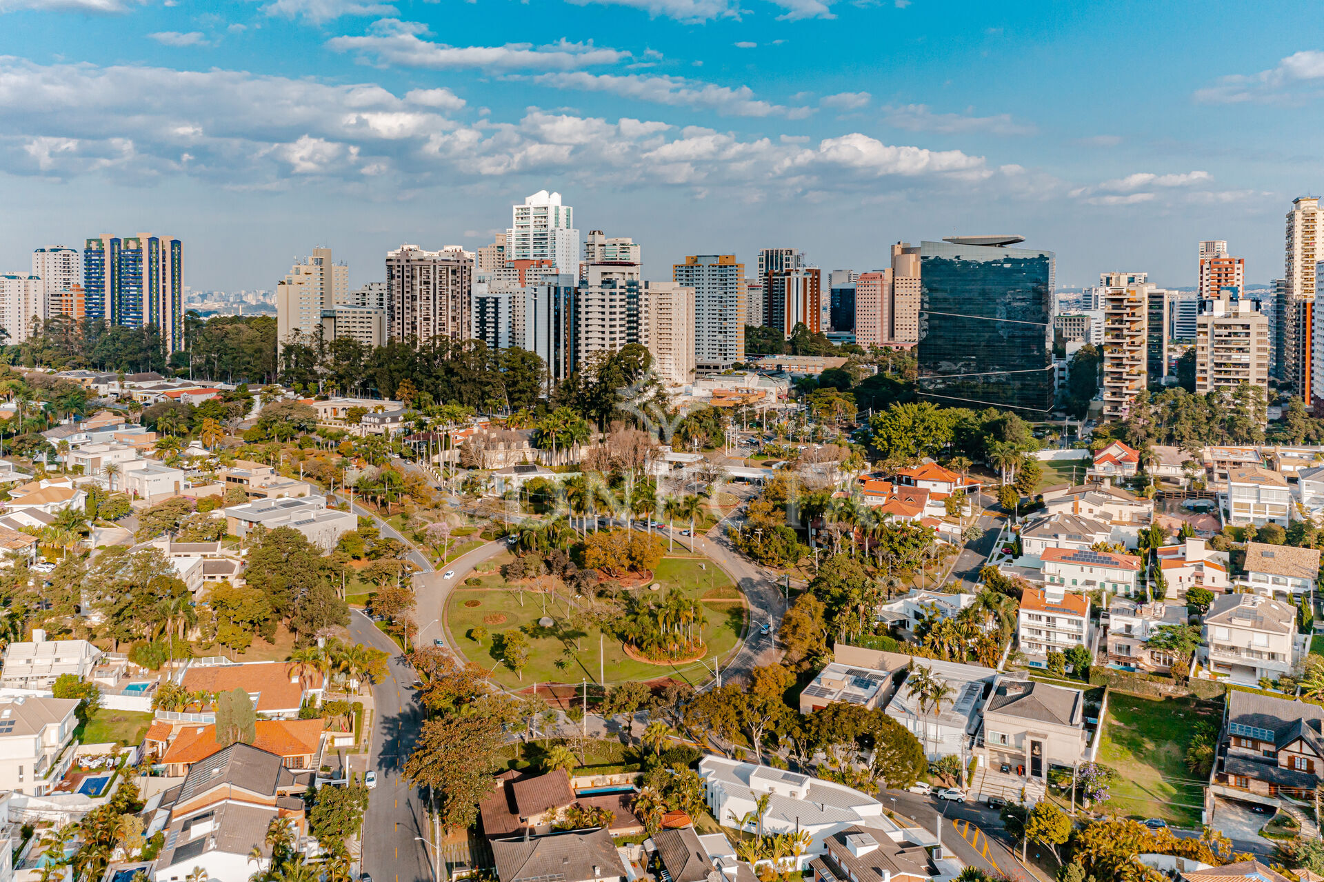 Casa à venda com 4 quartos, 628m² - Foto 14