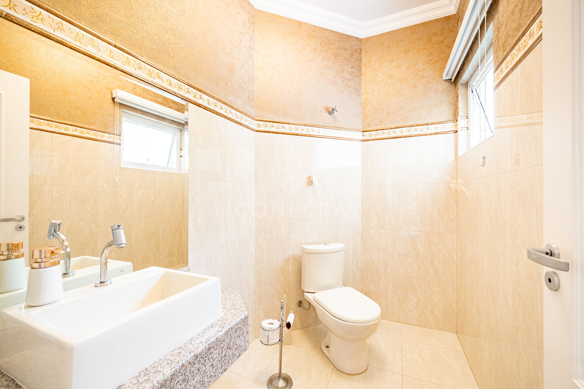Casa à venda com 4 quartos, 429m² - Foto 11