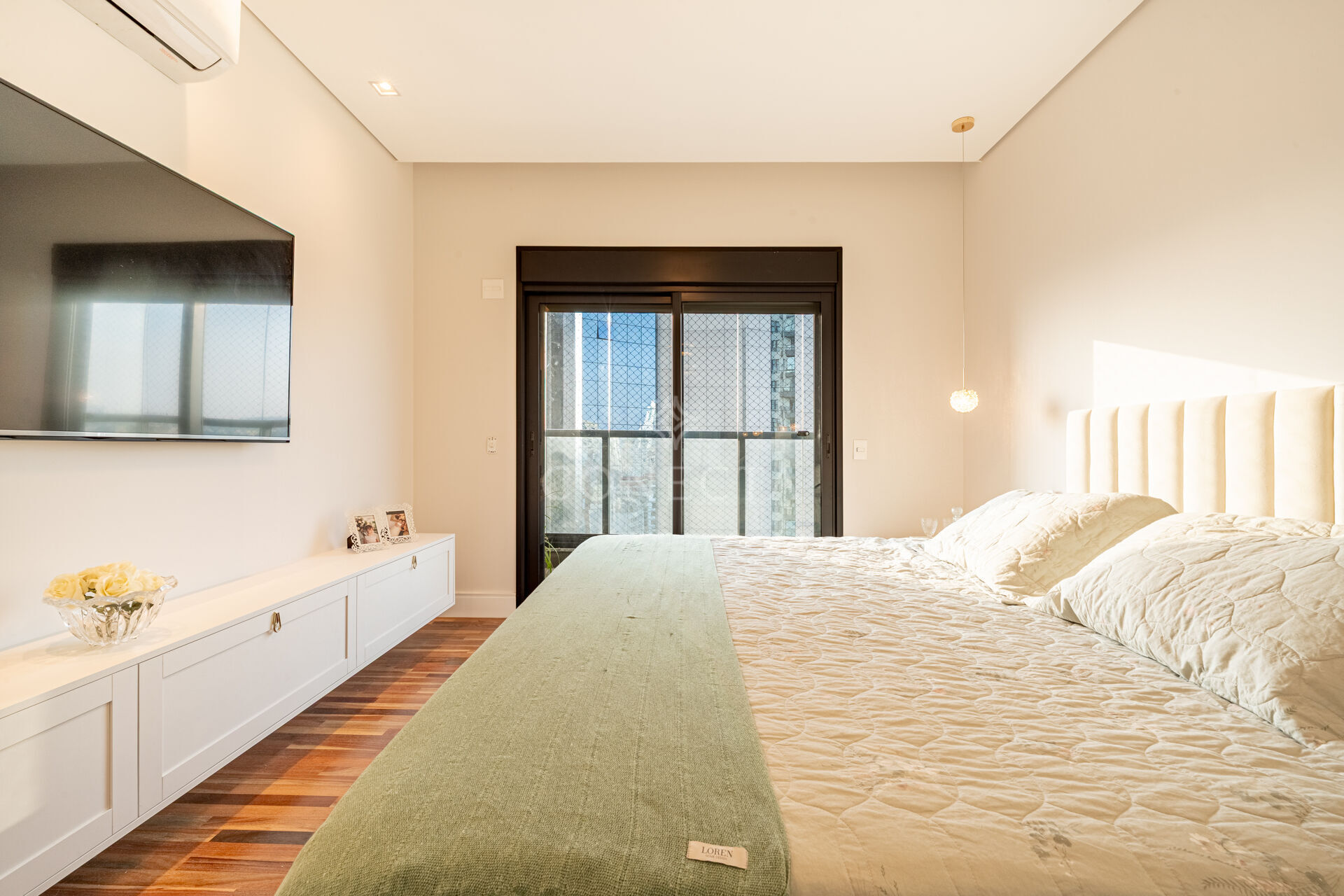 Apartamento para alugar com 3 quartos, 281m² - Foto 25