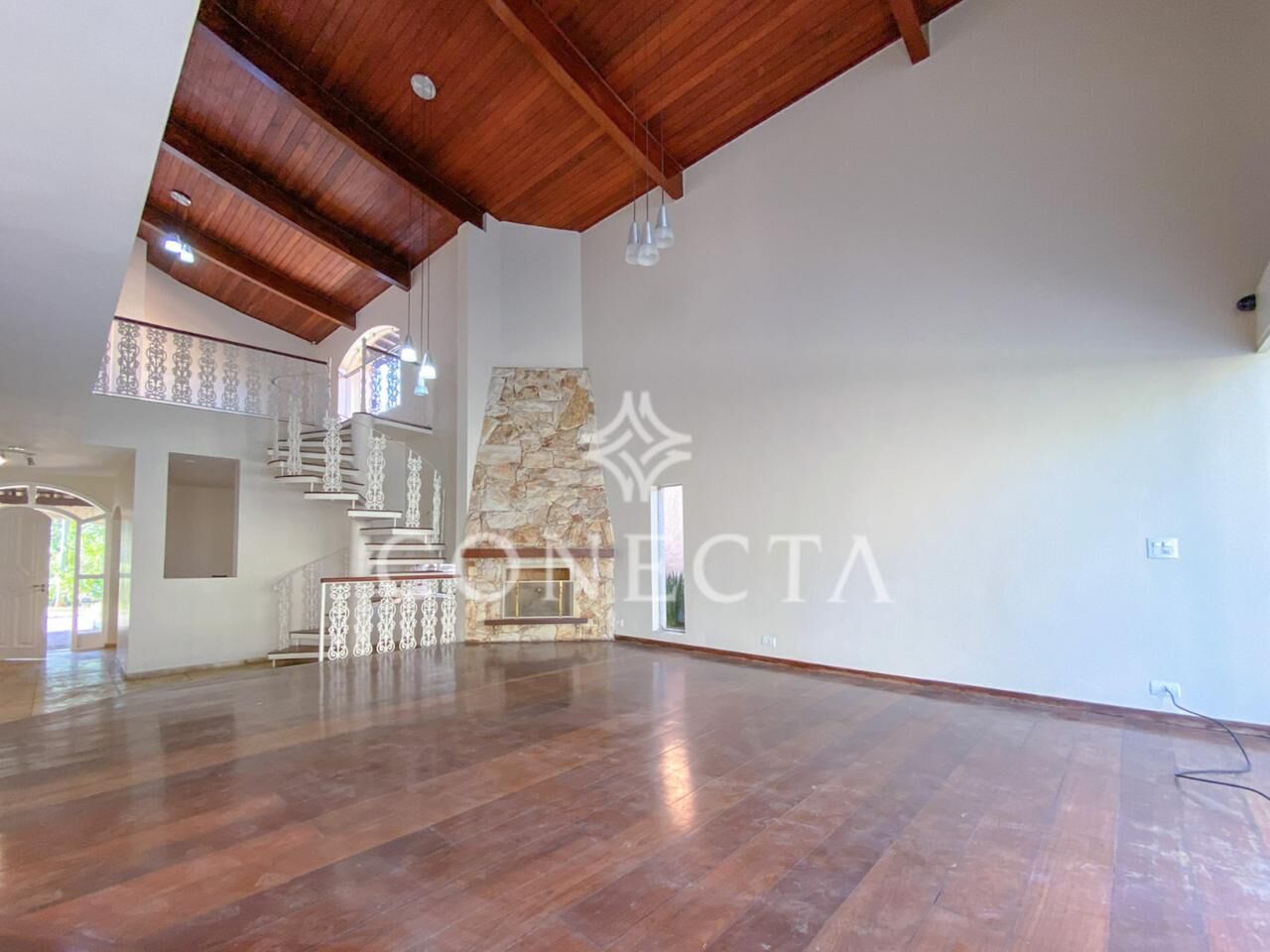 Casa à venda com 3 quartos, 350m² - Foto 5