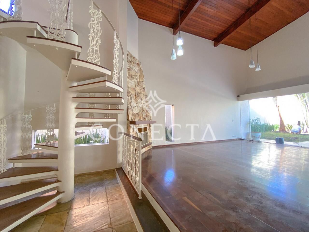 Casa à venda com 3 quartos, 350m² - Foto 9