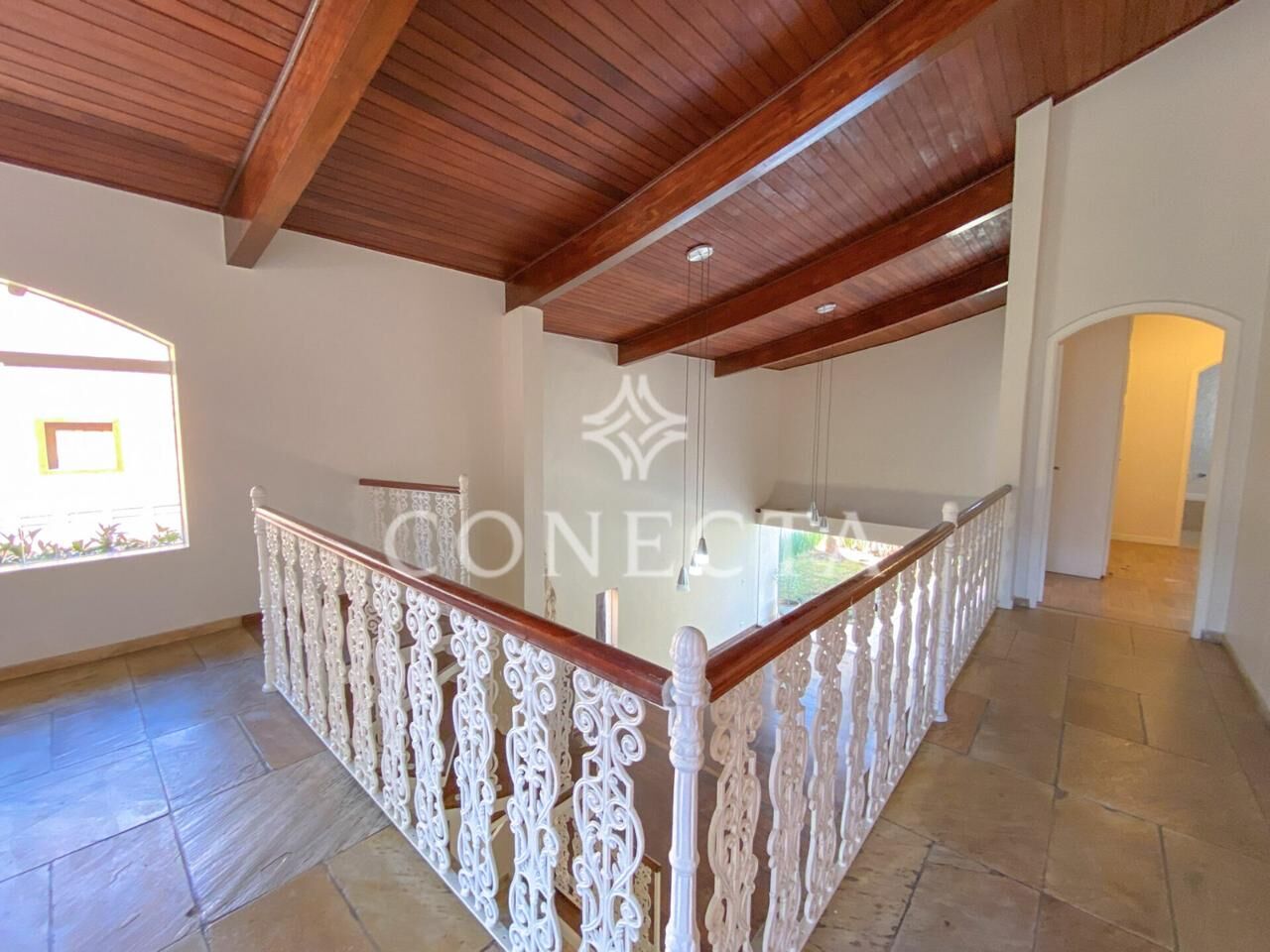 Casa à venda com 3 quartos, 350m² - Foto 8