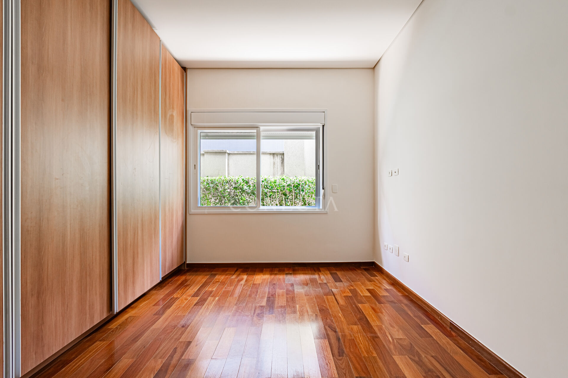 Casa à venda com 4 quartos, 250m² - Foto 32