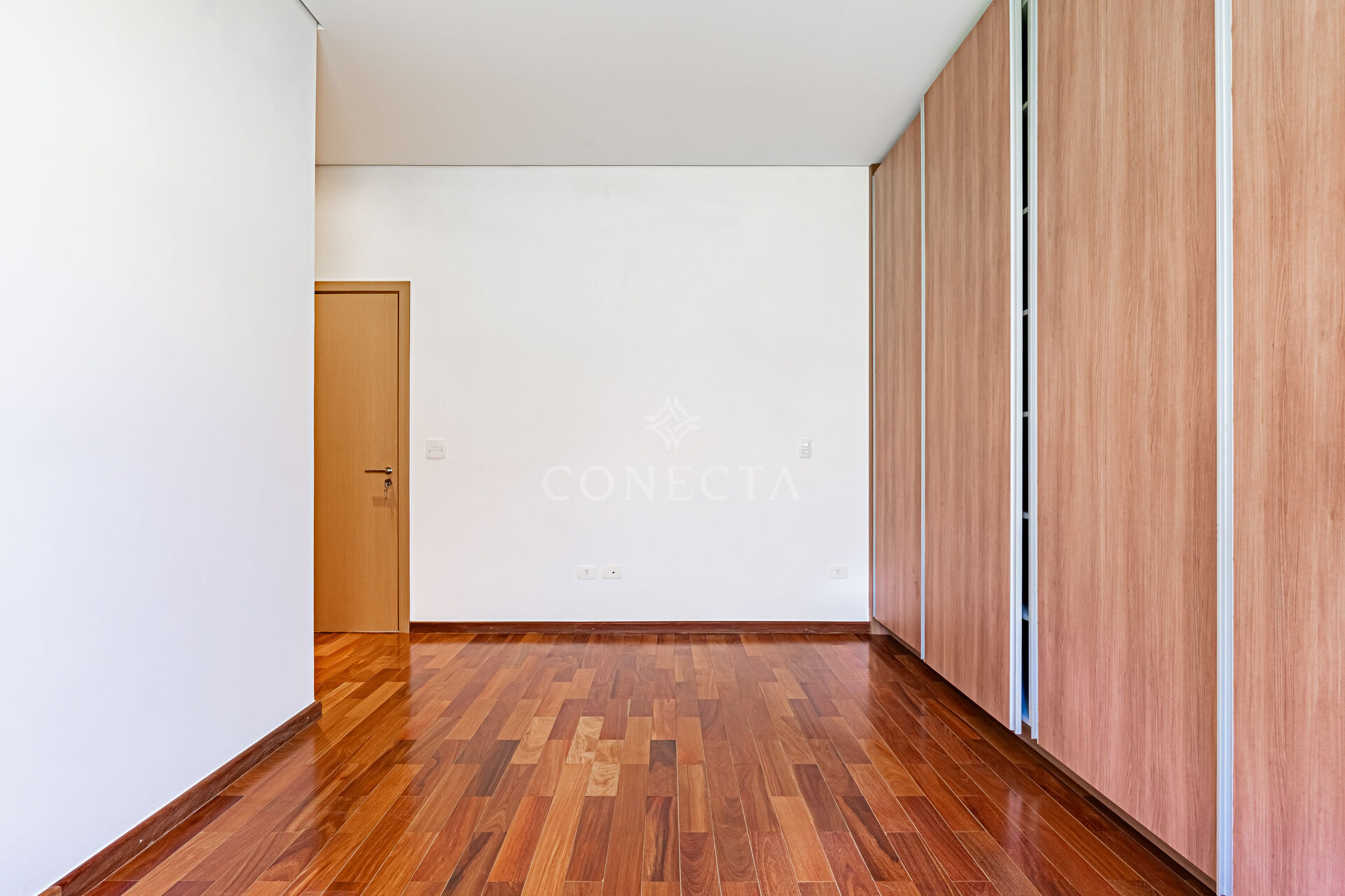 Casa à venda com 4 quartos, 250m² - Foto 33