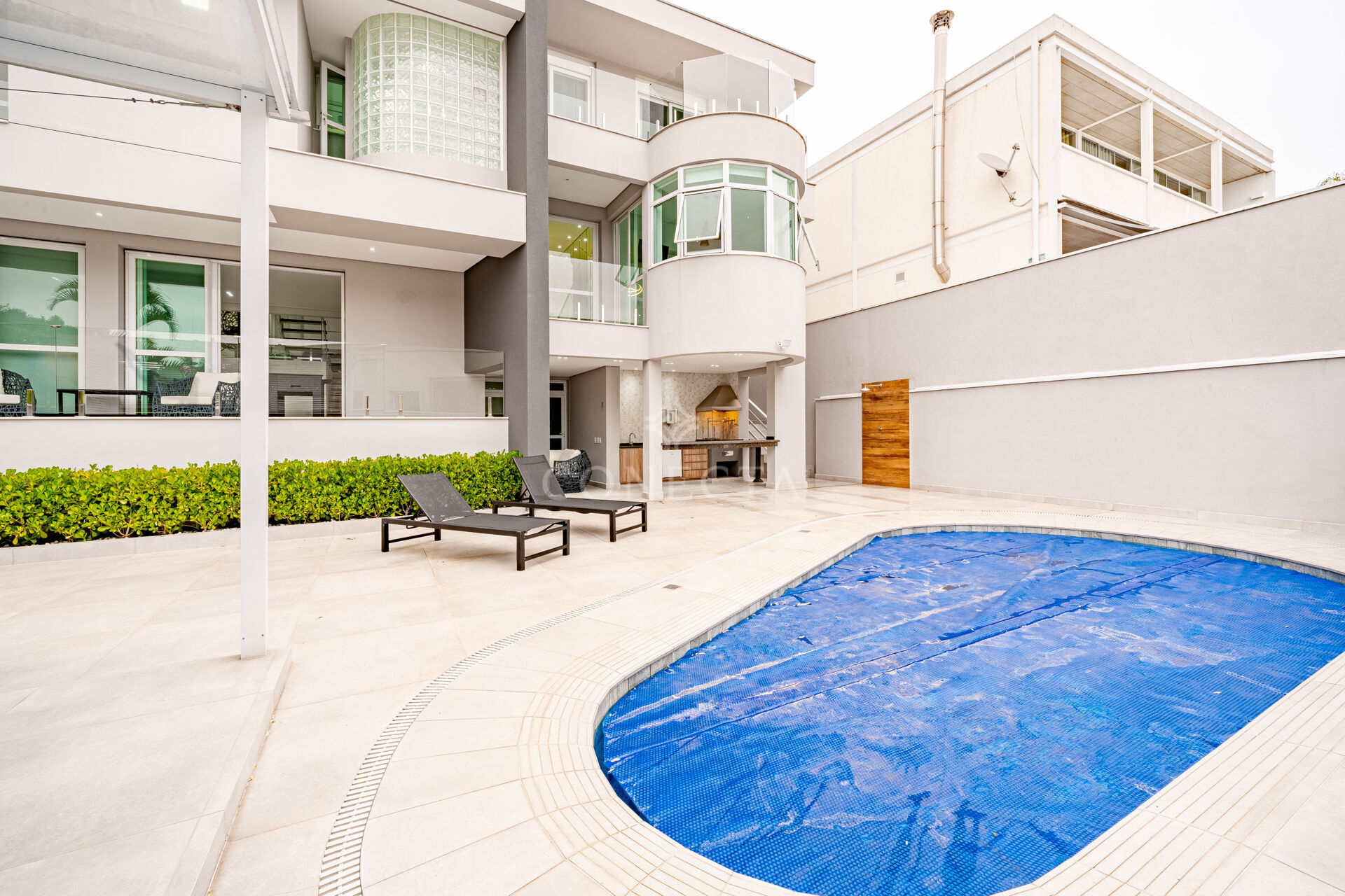 Casa à venda com 4 quartos, 489m² - Foto 26
