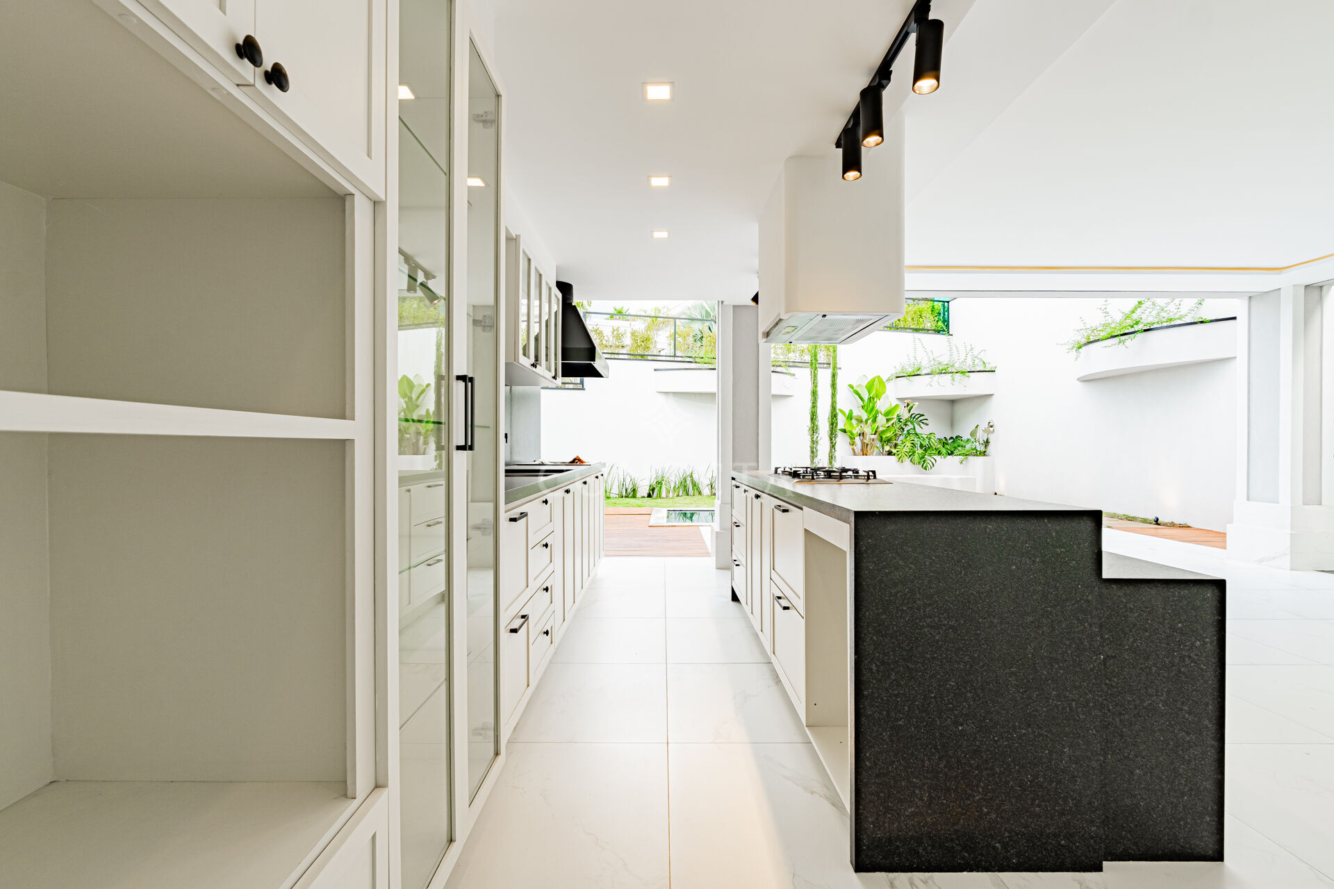 Casa à venda com 5 quartos, 422m² - Foto 14
