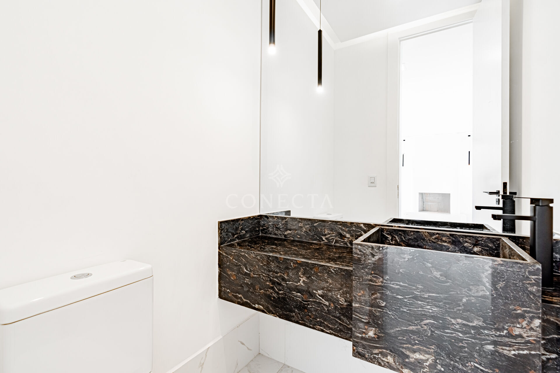 Casa à venda com 5 quartos, 422m² - Foto 32
