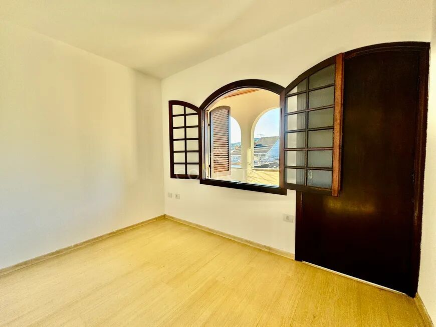 Casa à venda com 4 quartos, 248m² - Foto 17