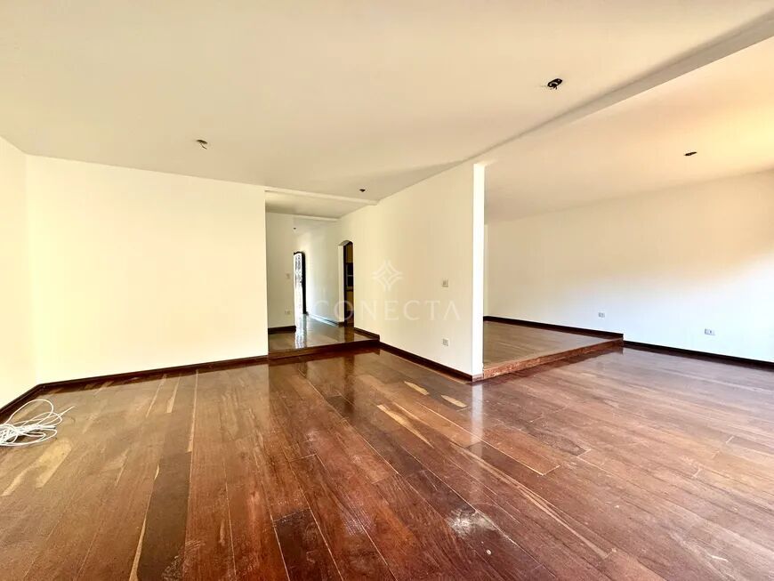 Casa à venda com 4 quartos, 248m² - Foto 13