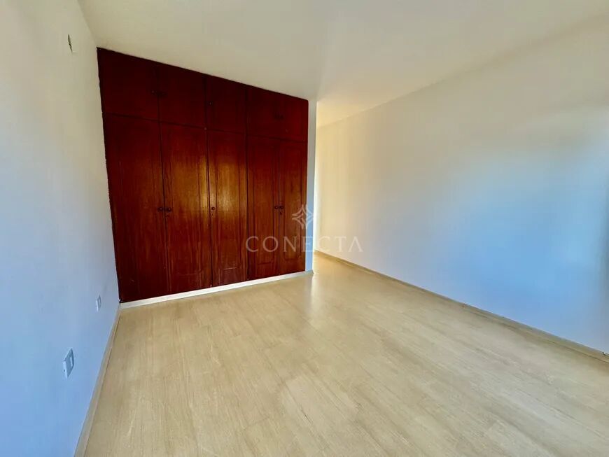 Casa à venda com 4 quartos, 248m² - Foto 14