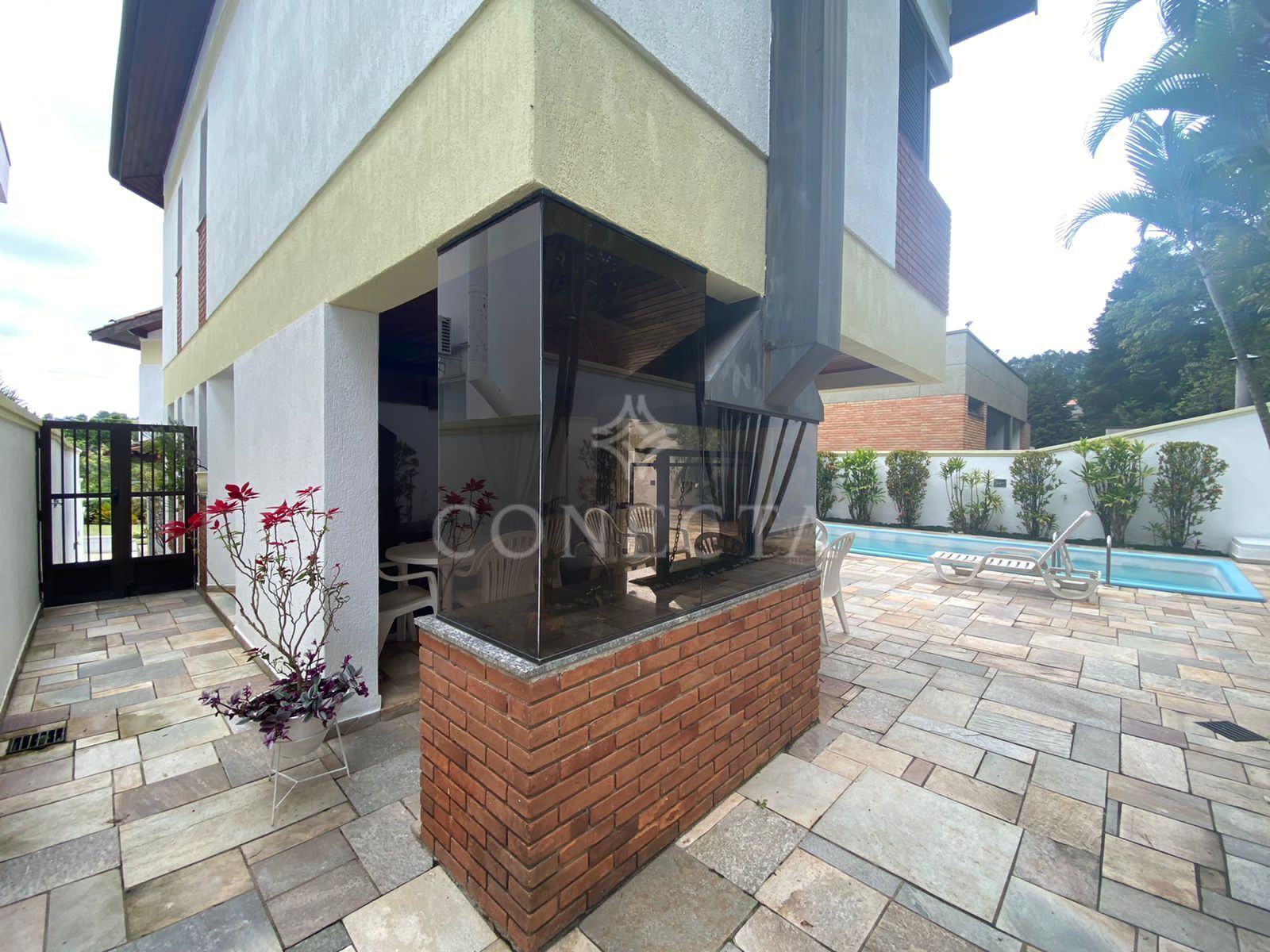 Casa à venda com 4 quartos, 374m² - Foto 5