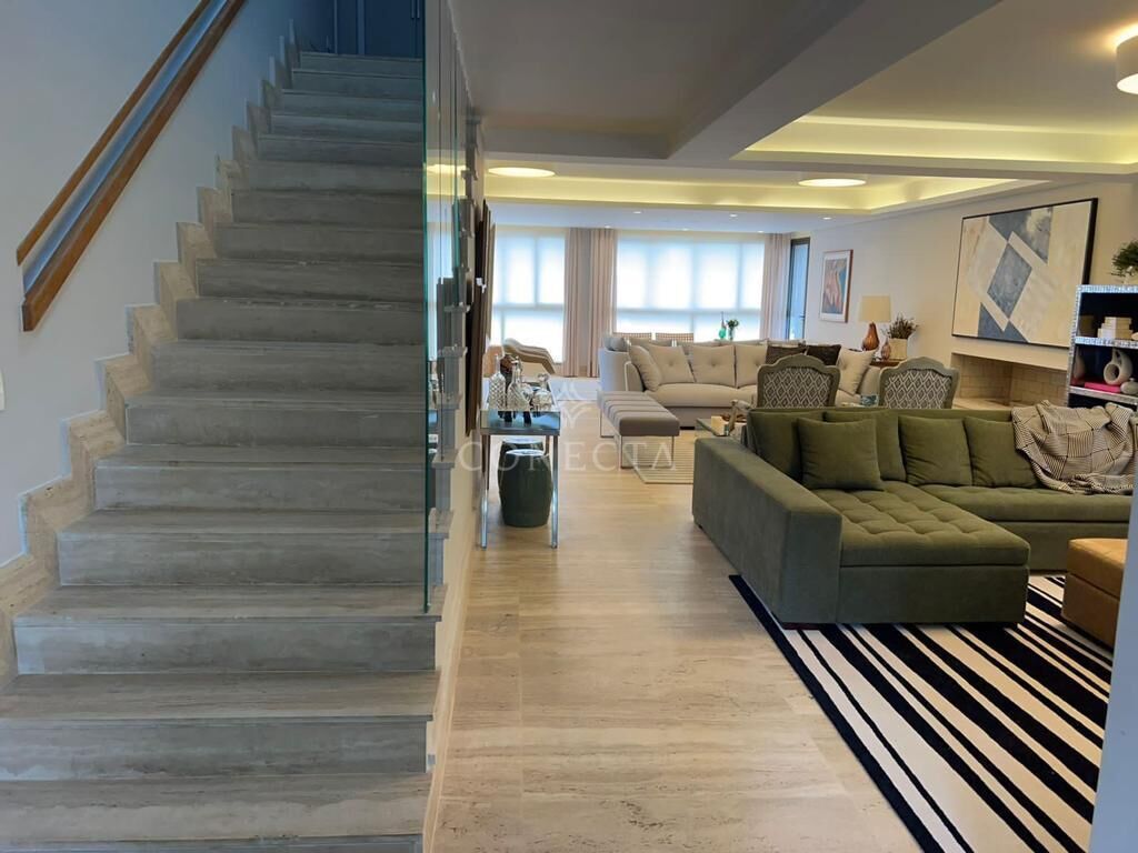 Casa à venda com 4 quartos, 571m² - Foto 10