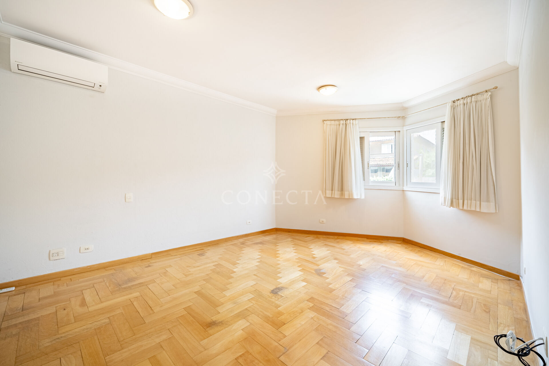 Casa, 4 quartos, 373 m² - Foto 35