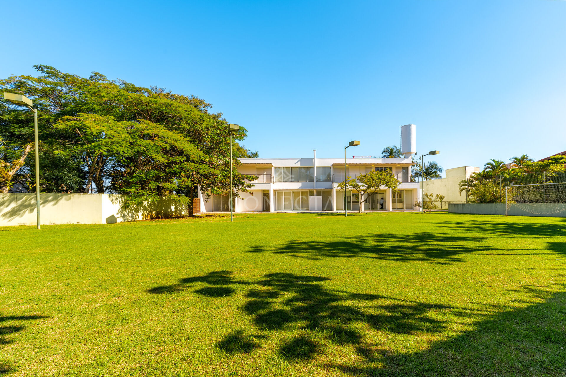 Casa à venda com 4 quartos, 1000m² - Foto 18