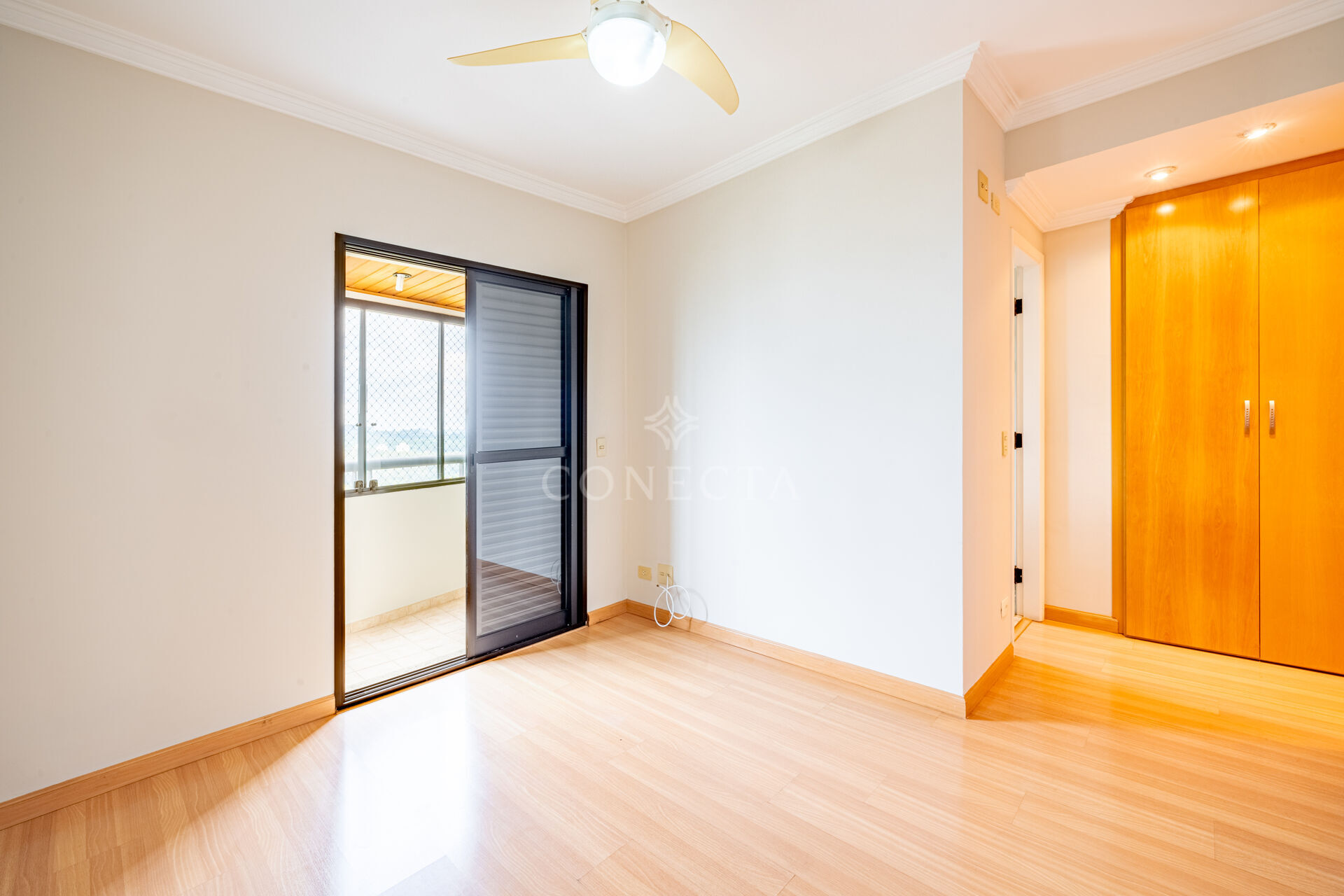 Apartamento para alugar com 4 quartos, 153m² - Foto 13