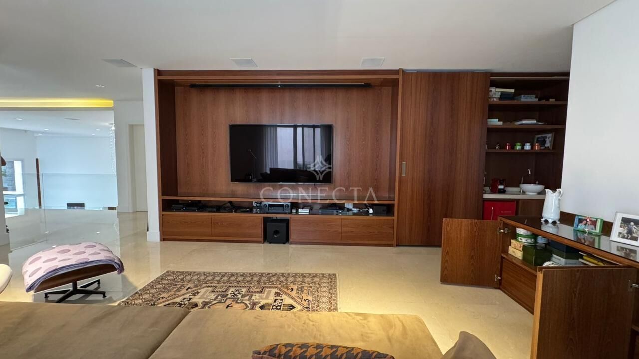 Casa à venda com 4 quartos, 990m² - Foto 23