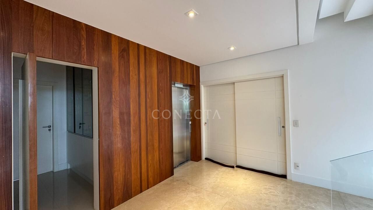 Casa à venda com 4 quartos, 990m² - Foto 13