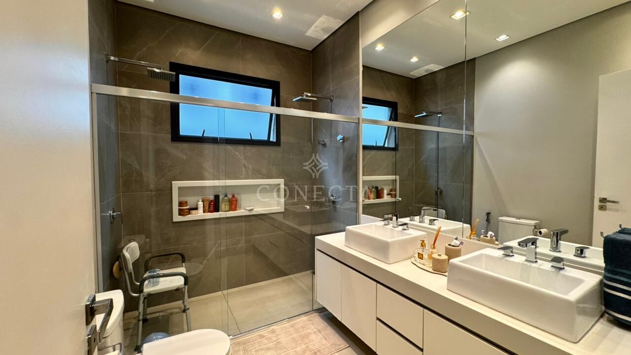 Casa, 3 quartos, 240 m² - Foto 15