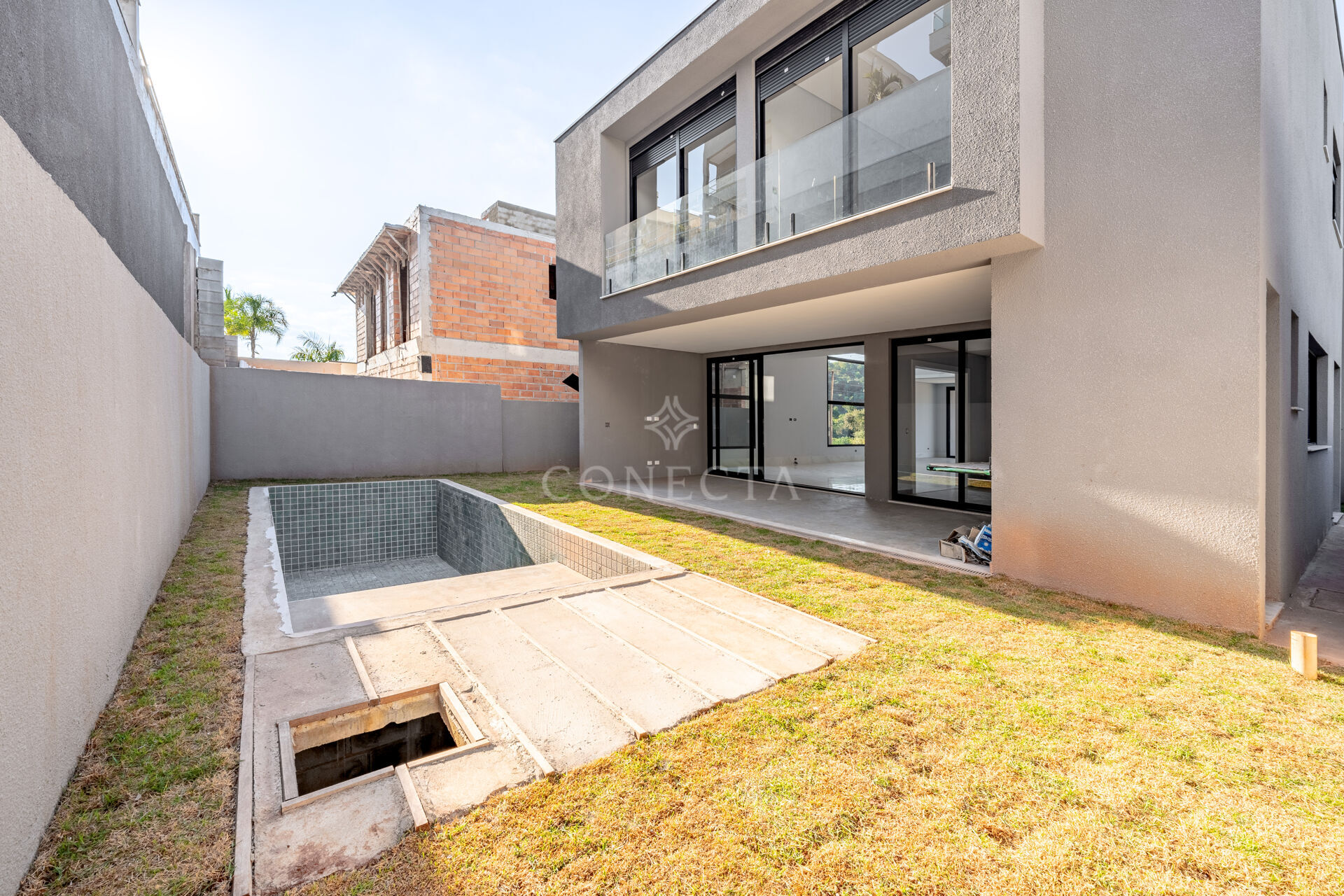 Casa à venda com 4 quartos, 420m² - Foto 2