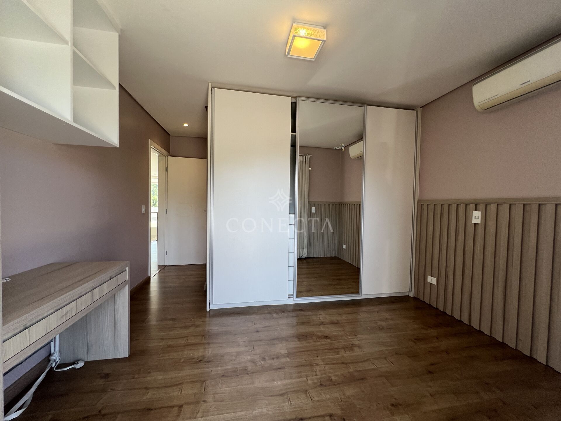 Casa à venda com 4 quartos, 338m² - Foto 6