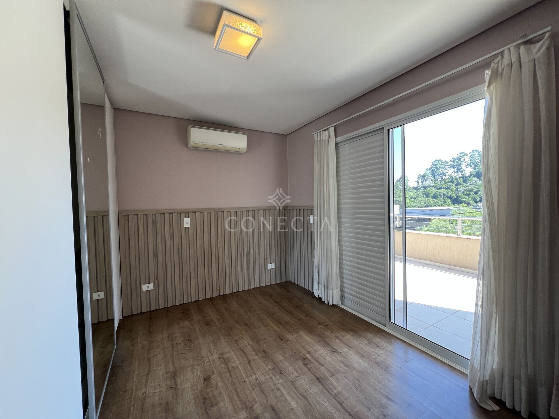 Casa à venda com 4 quartos, 338m² - Foto 8