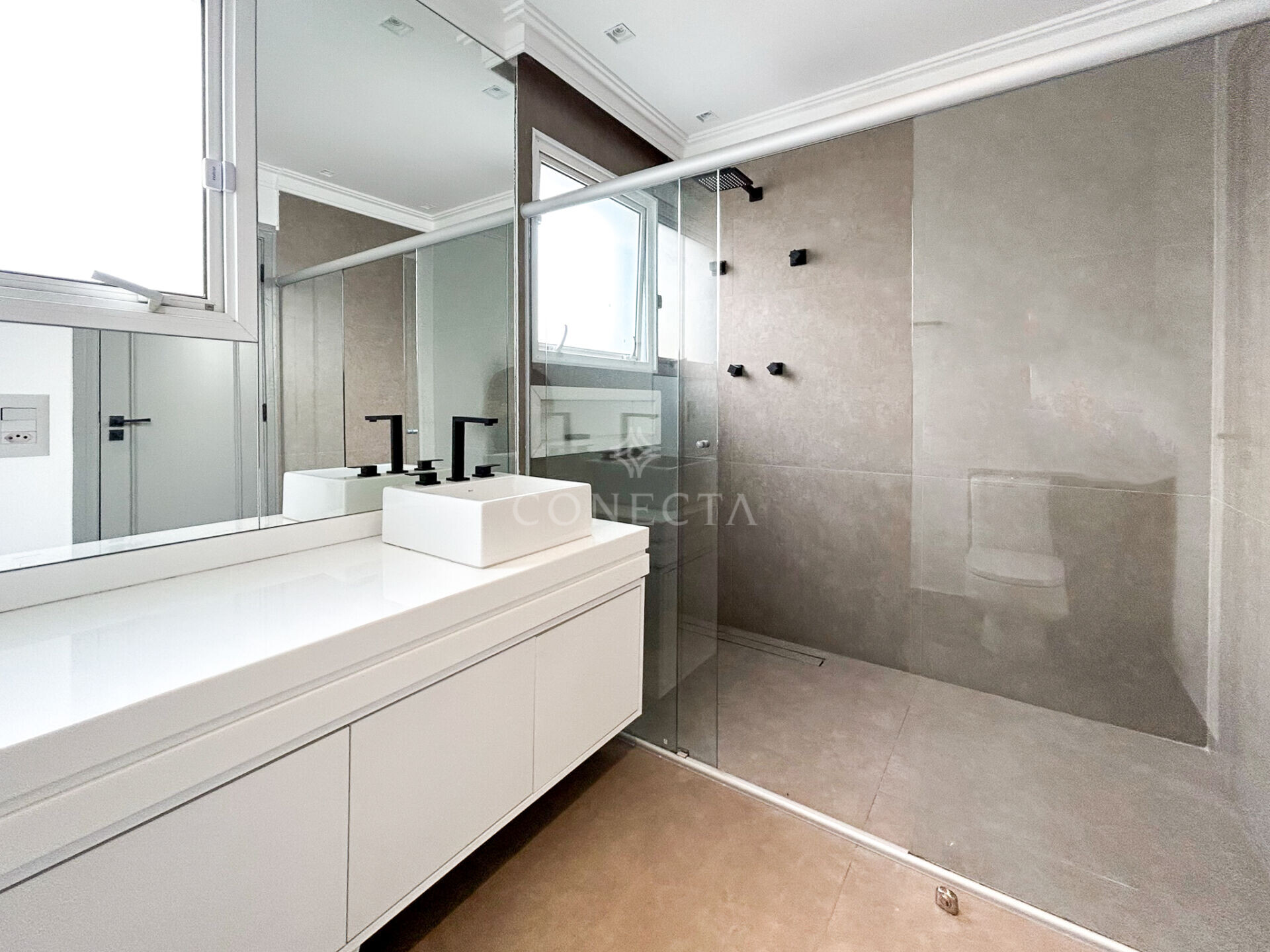 Casa à venda com 4 quartos, 540m² - Foto 27