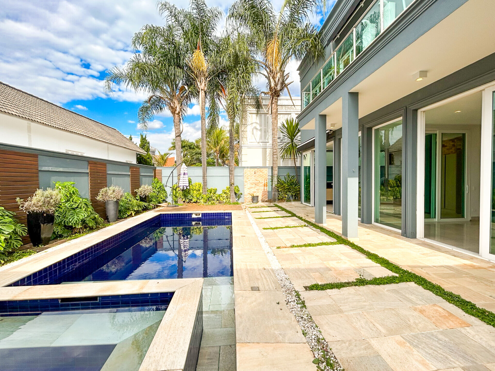 Casa à venda com 4 quartos, 540m² - Foto 44
