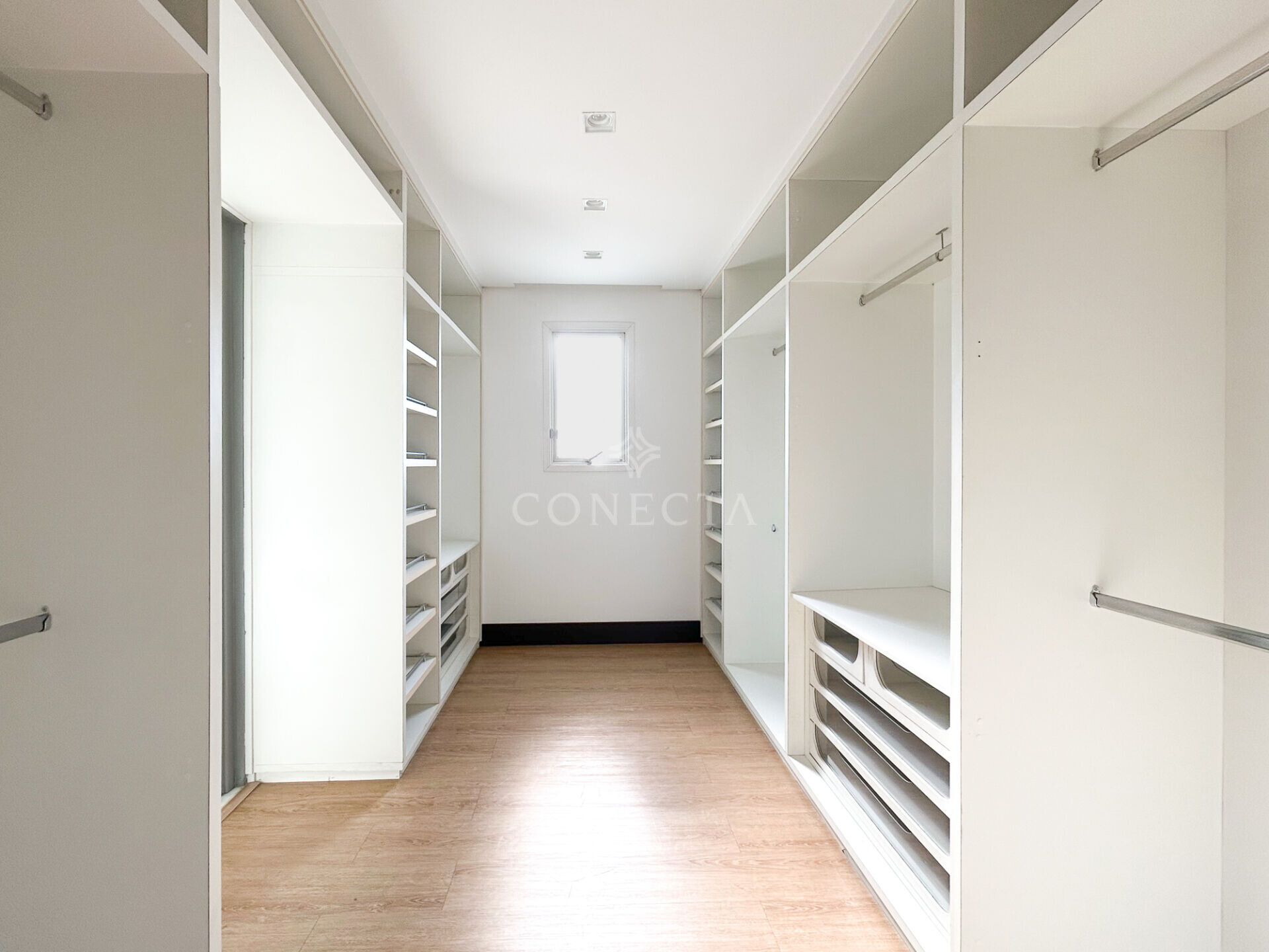 Casa à venda com 4 quartos, 540m² - Foto 32