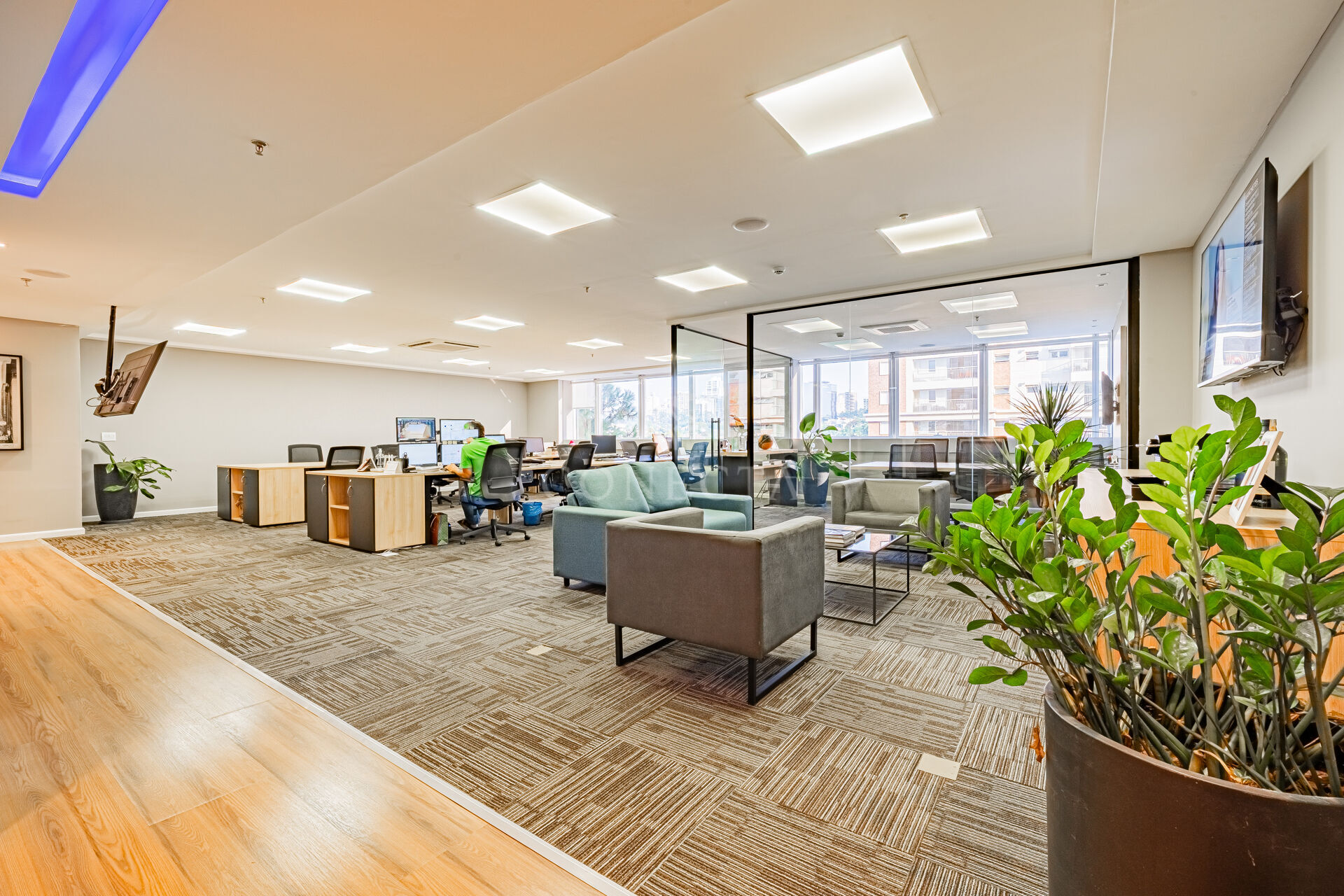Prédio Inteiro para alugar, 125m² - Foto 1