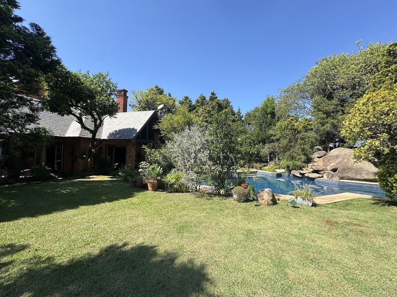 Casa, 4 quartos, 1000 m² - Foto 3