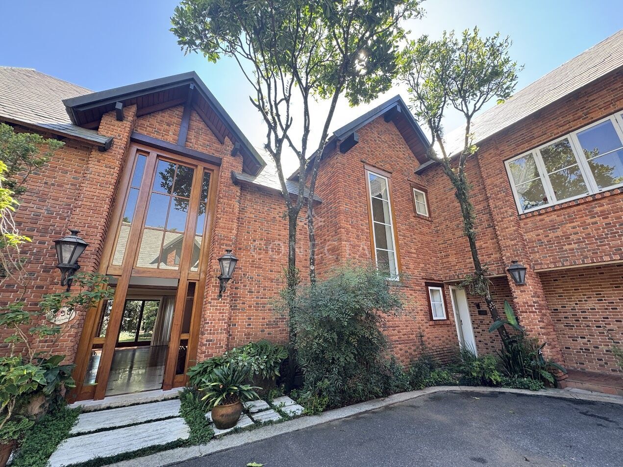 Casa, 4 quartos, 1000 m² - Foto 1