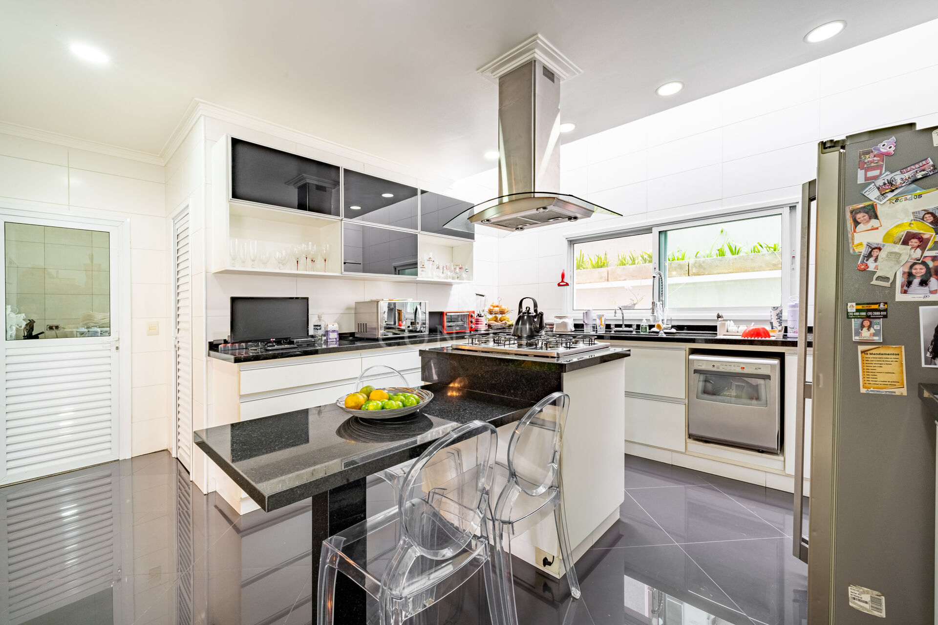 Casa à venda com 3 quartos, 365m² - Foto 12