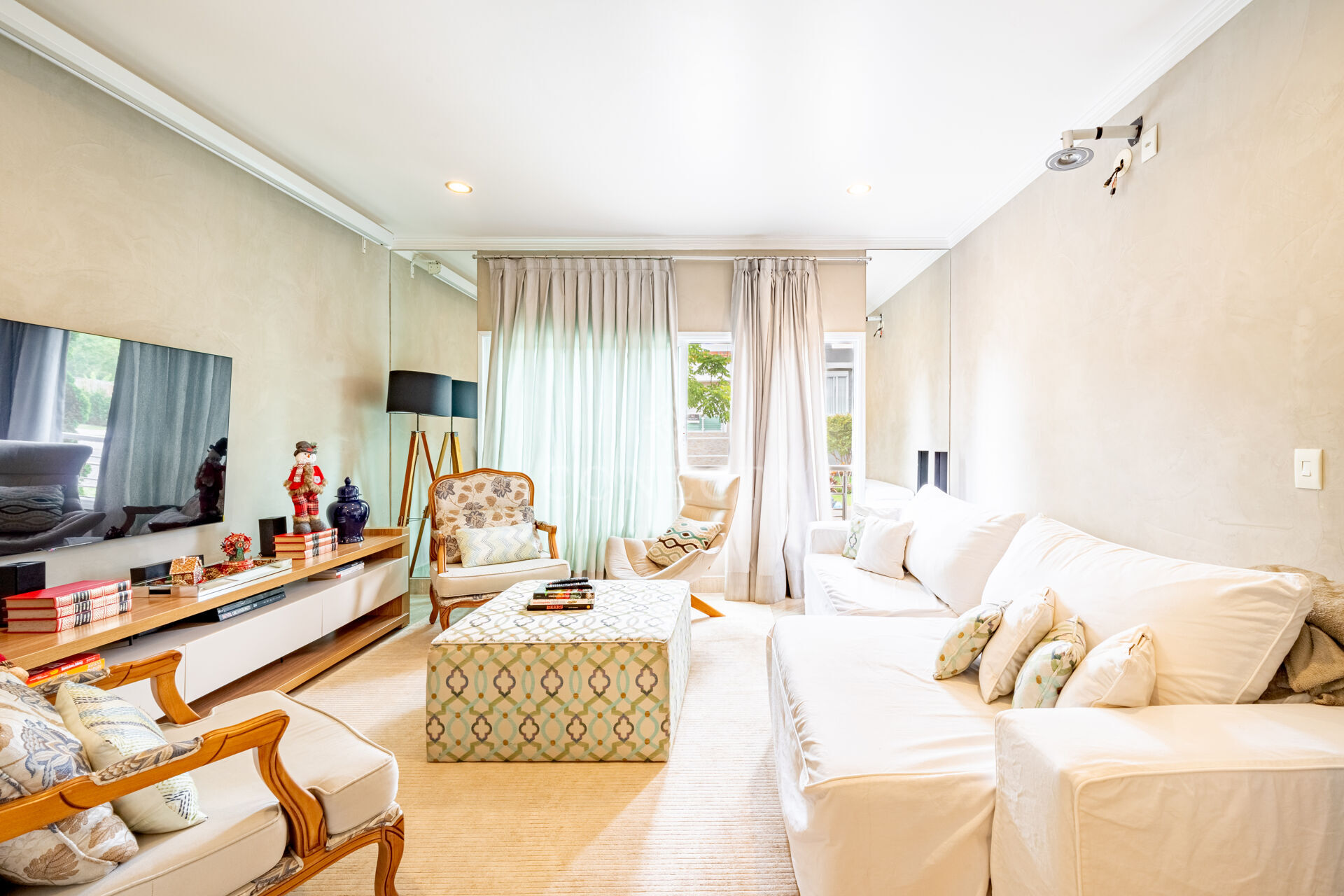 Casa à venda com 3 quartos, 365m² - Foto 9