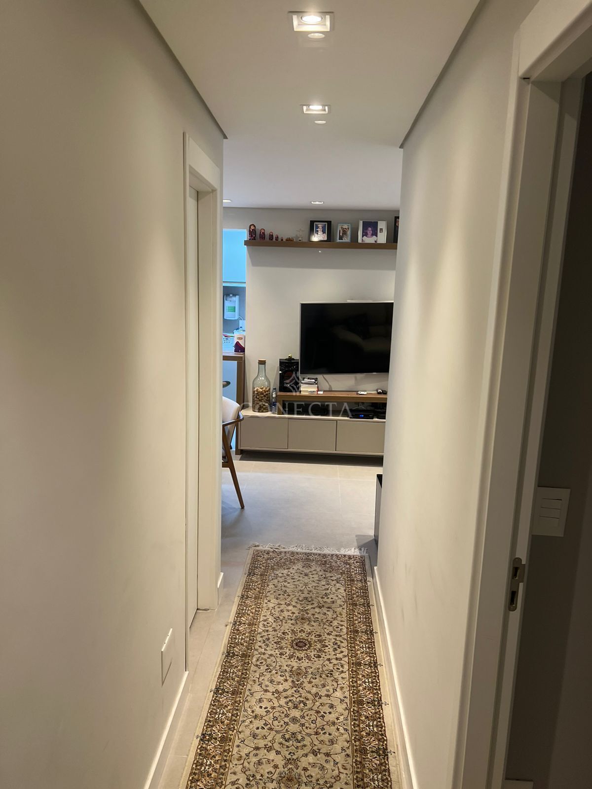 Apartamento à venda com 2 quartos, 70m² - Foto 8