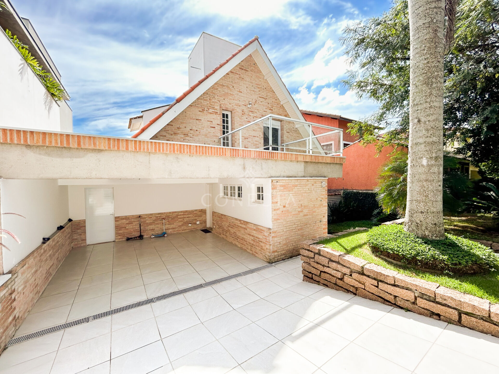 Casa, 3 quartos, 274 m² - Foto 1