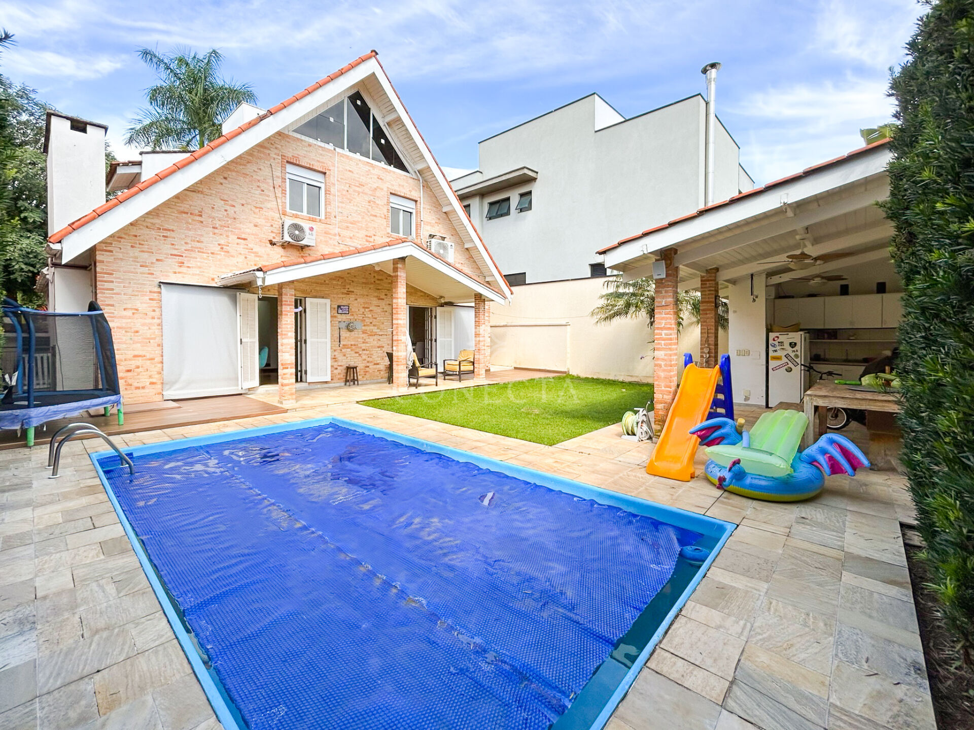 Casa, 3 quartos, 274 m² - Foto 11